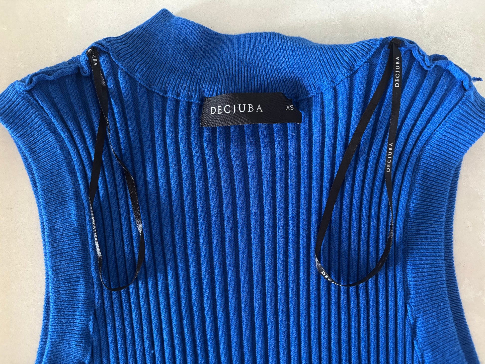 7246