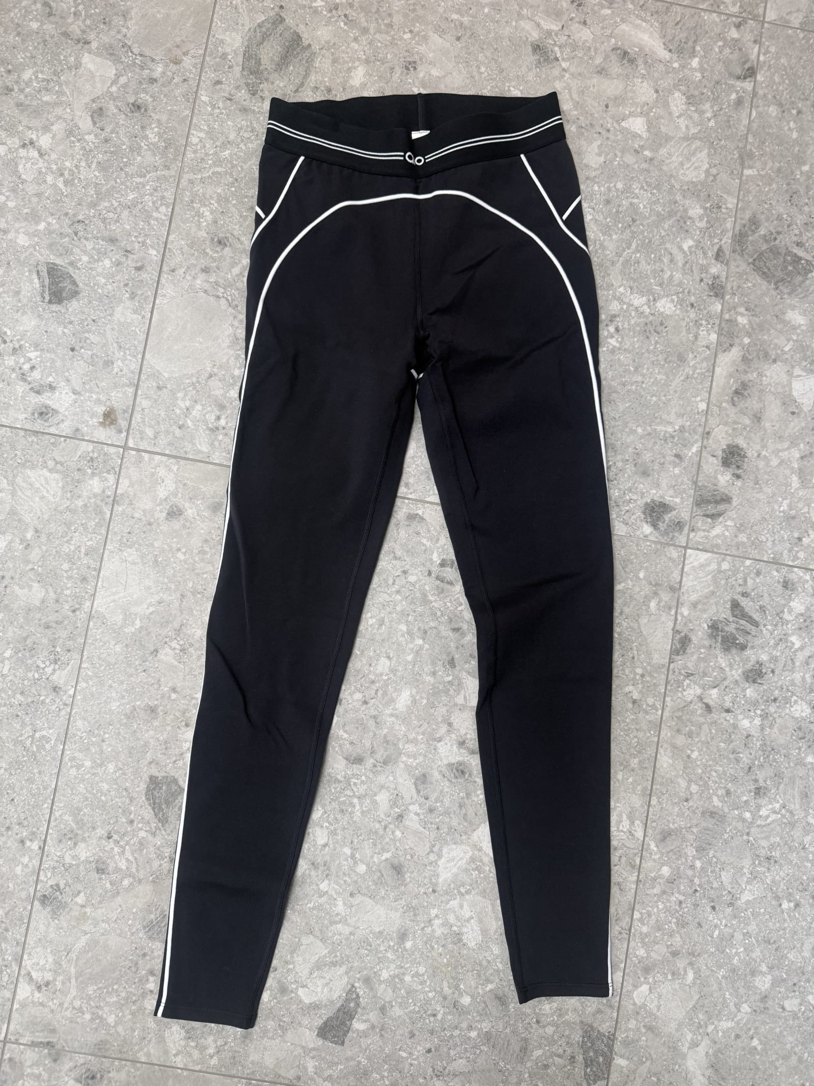 120080