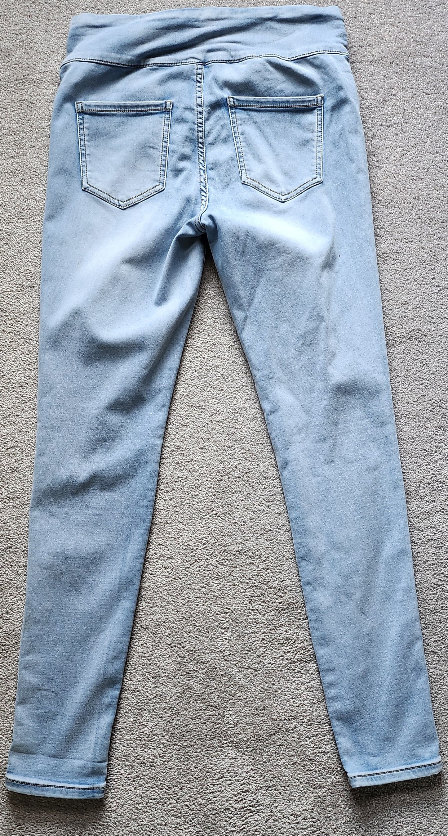 19853