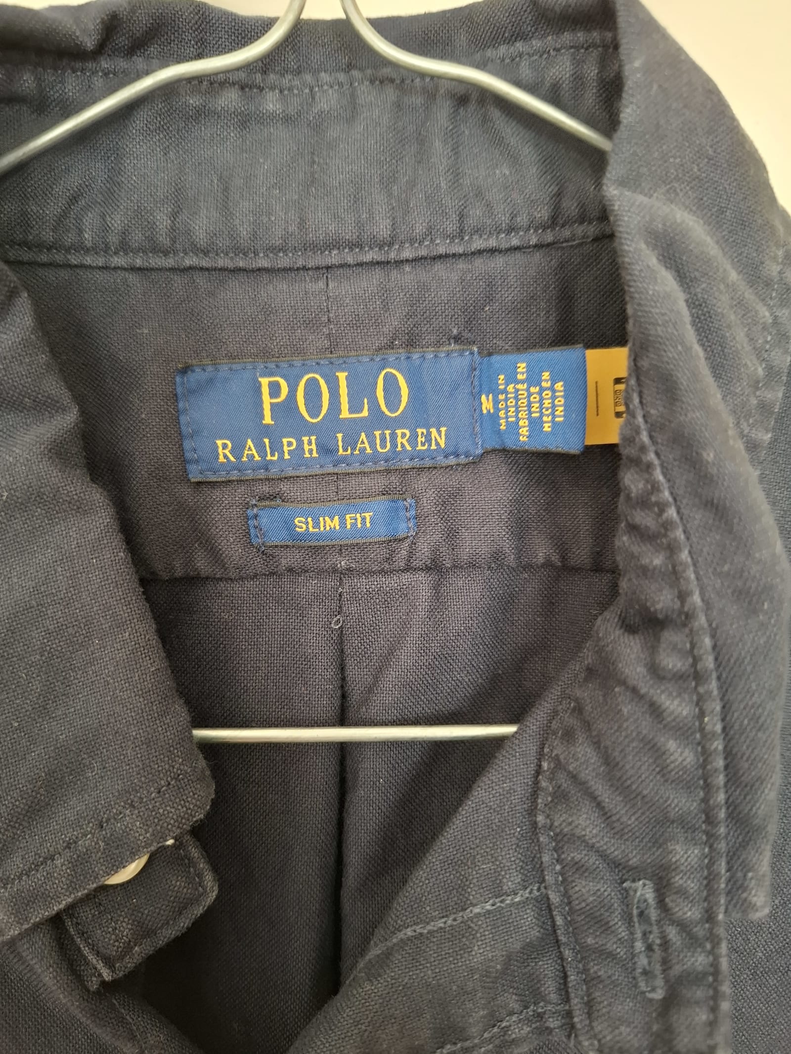 104657