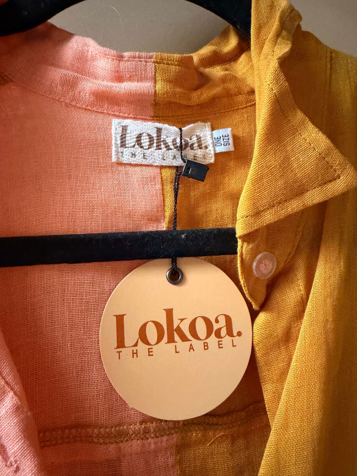218732