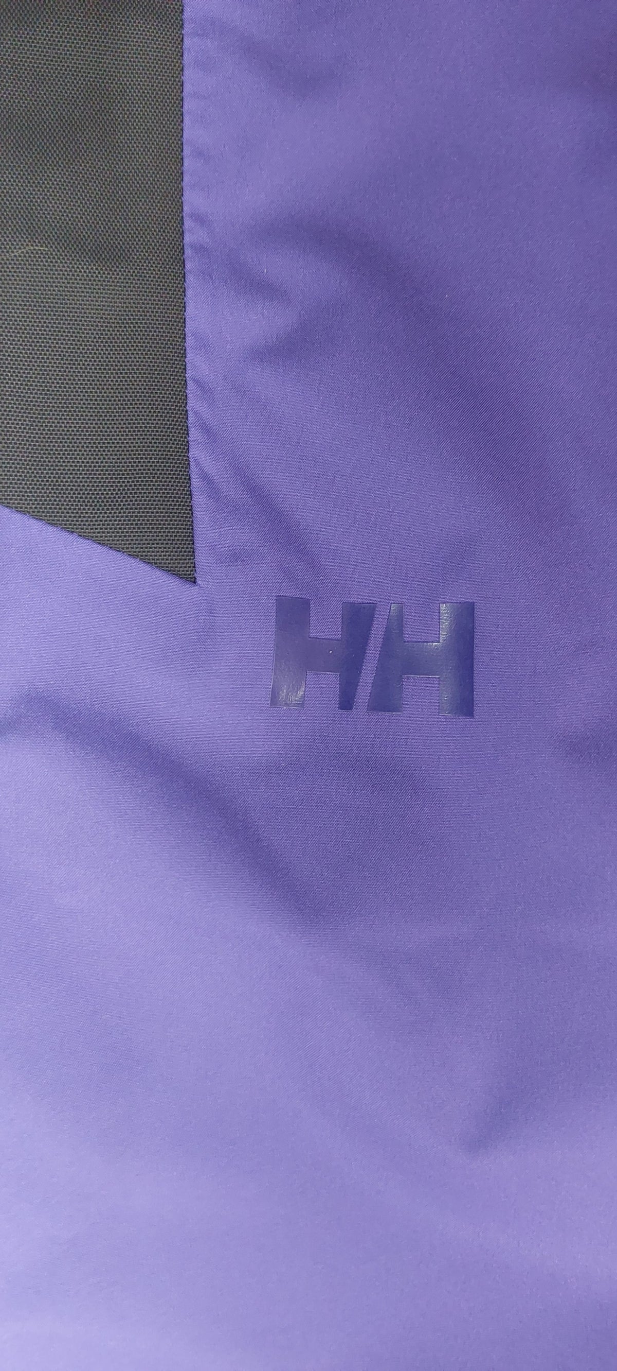 217112