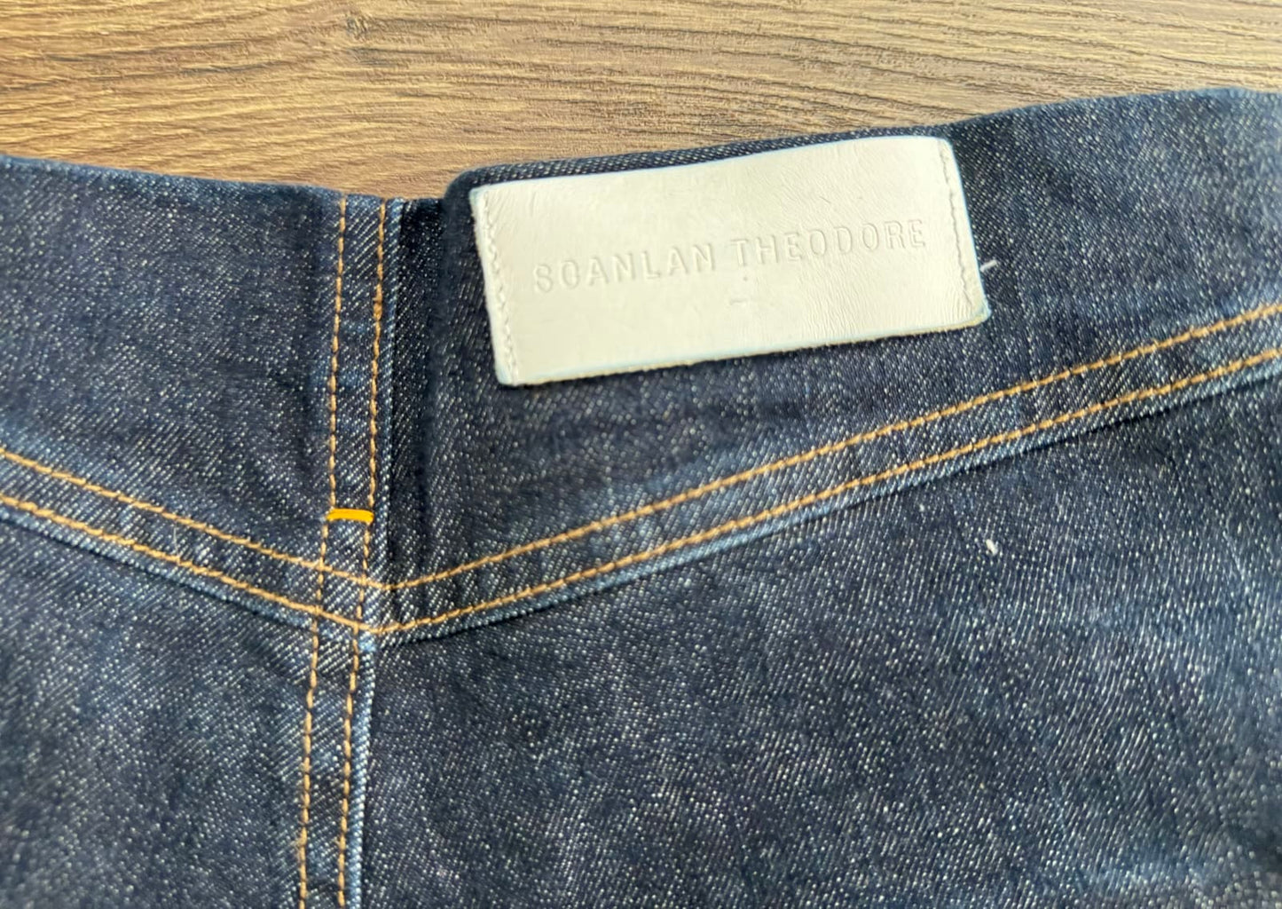 158004