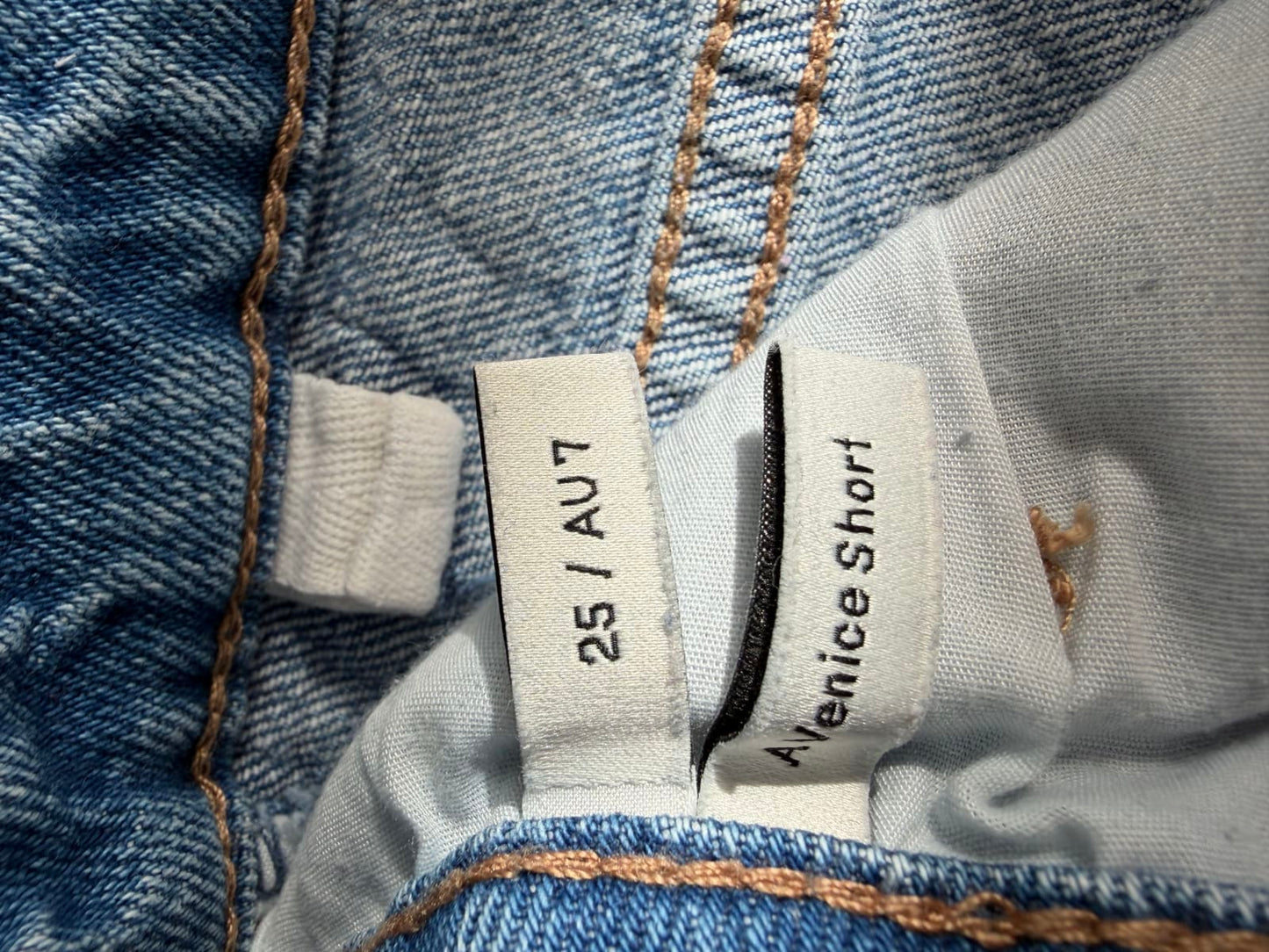 113798
