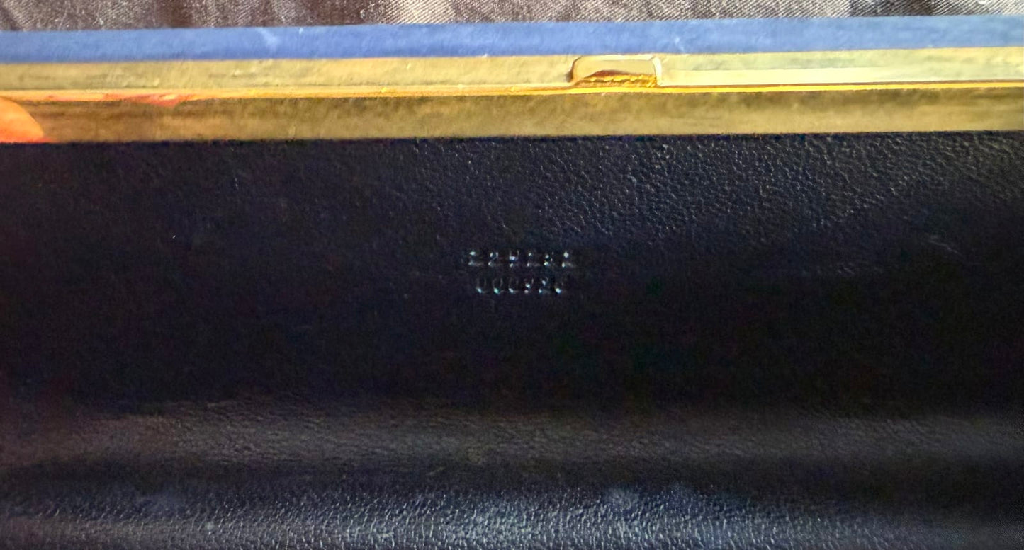 151572