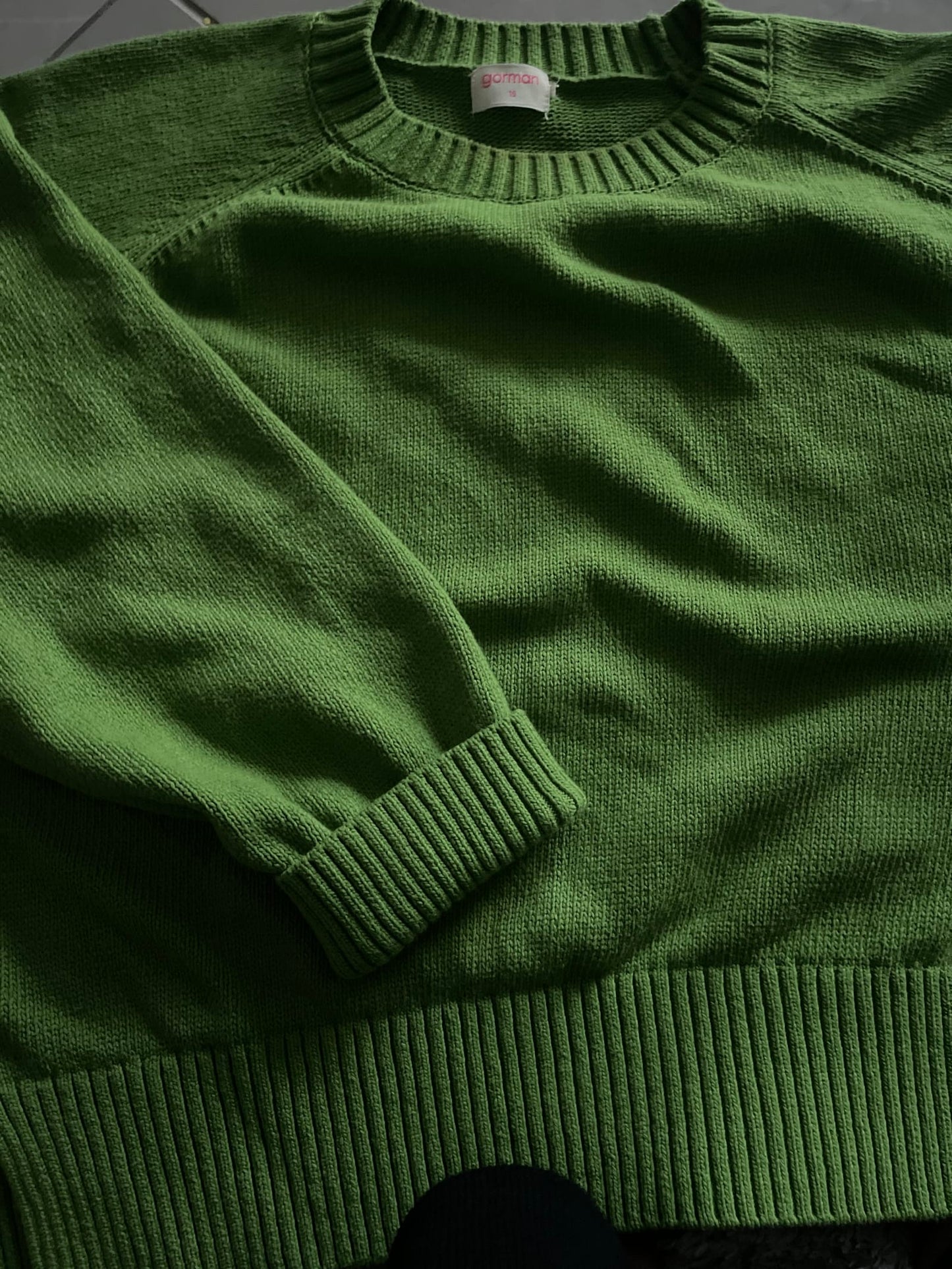 143484