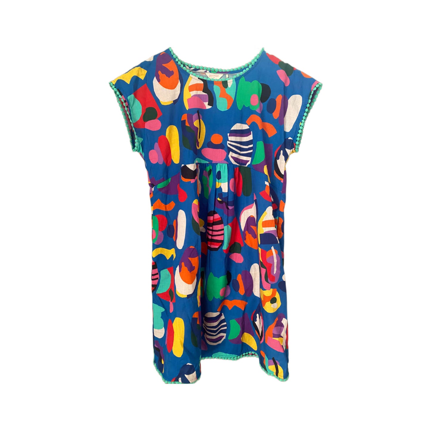 76725