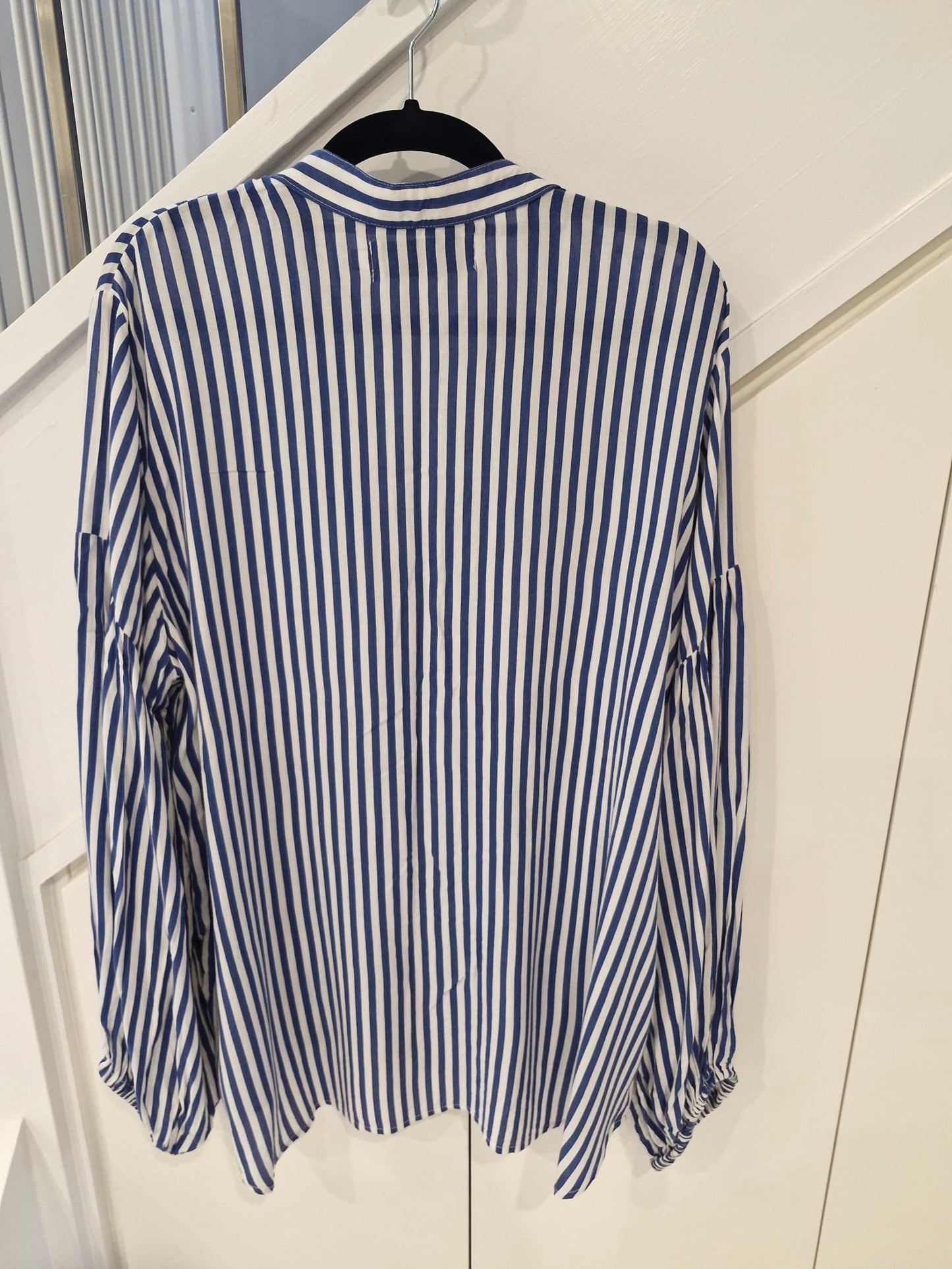 126052