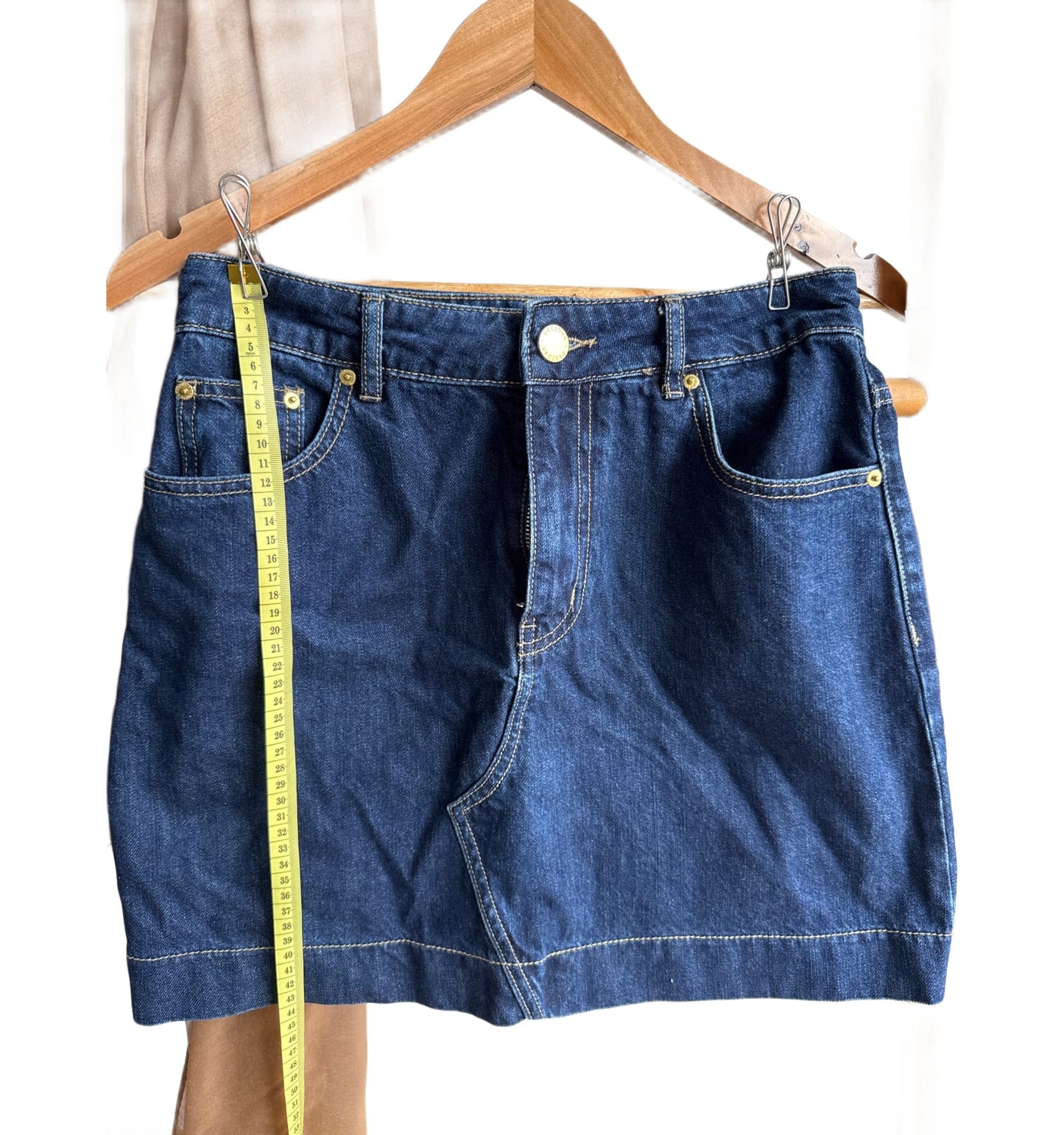 122574
