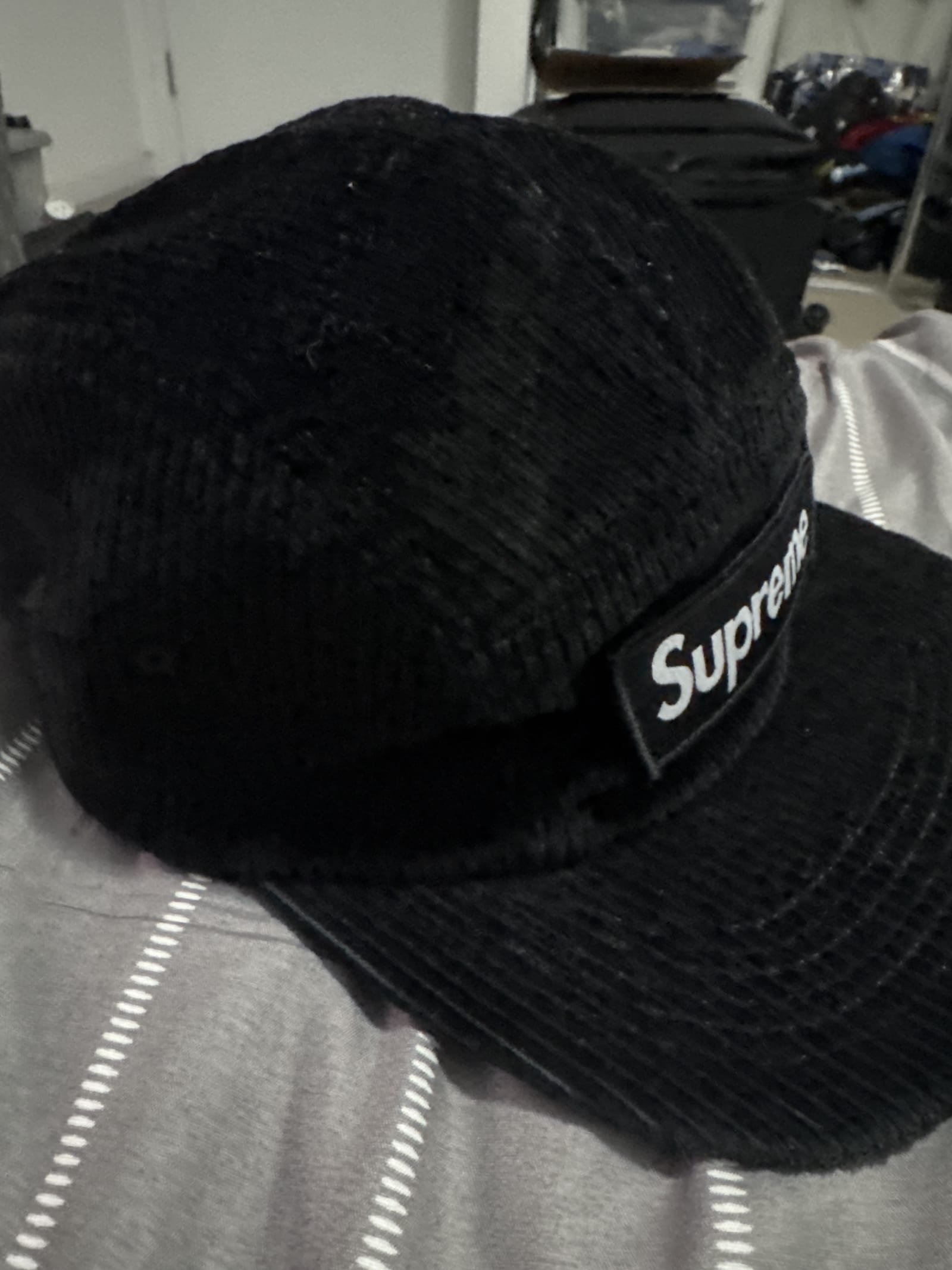 147997