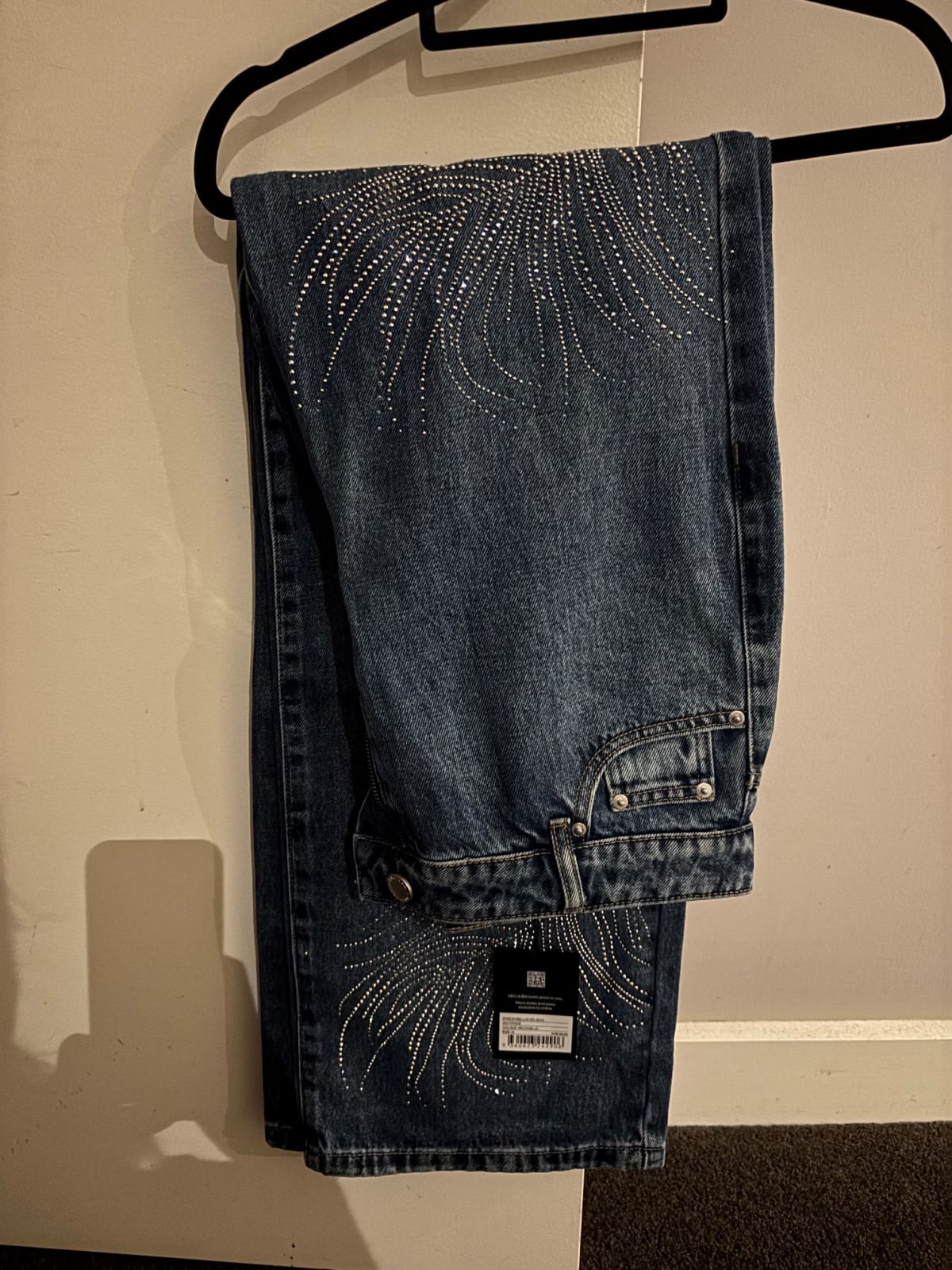 163671