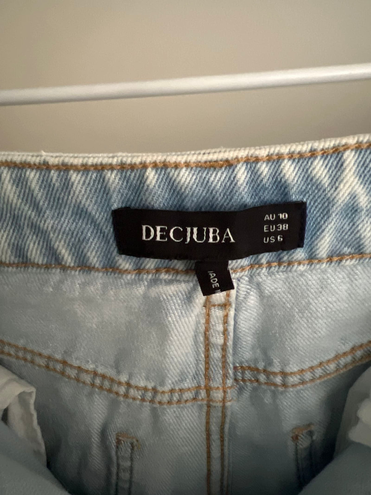 213947