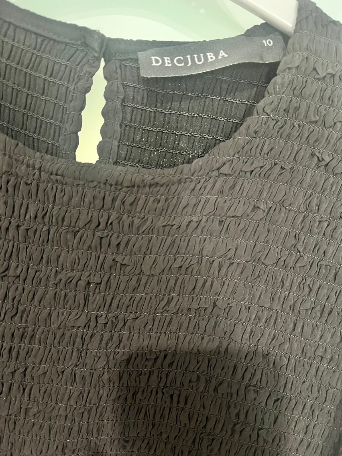 202118