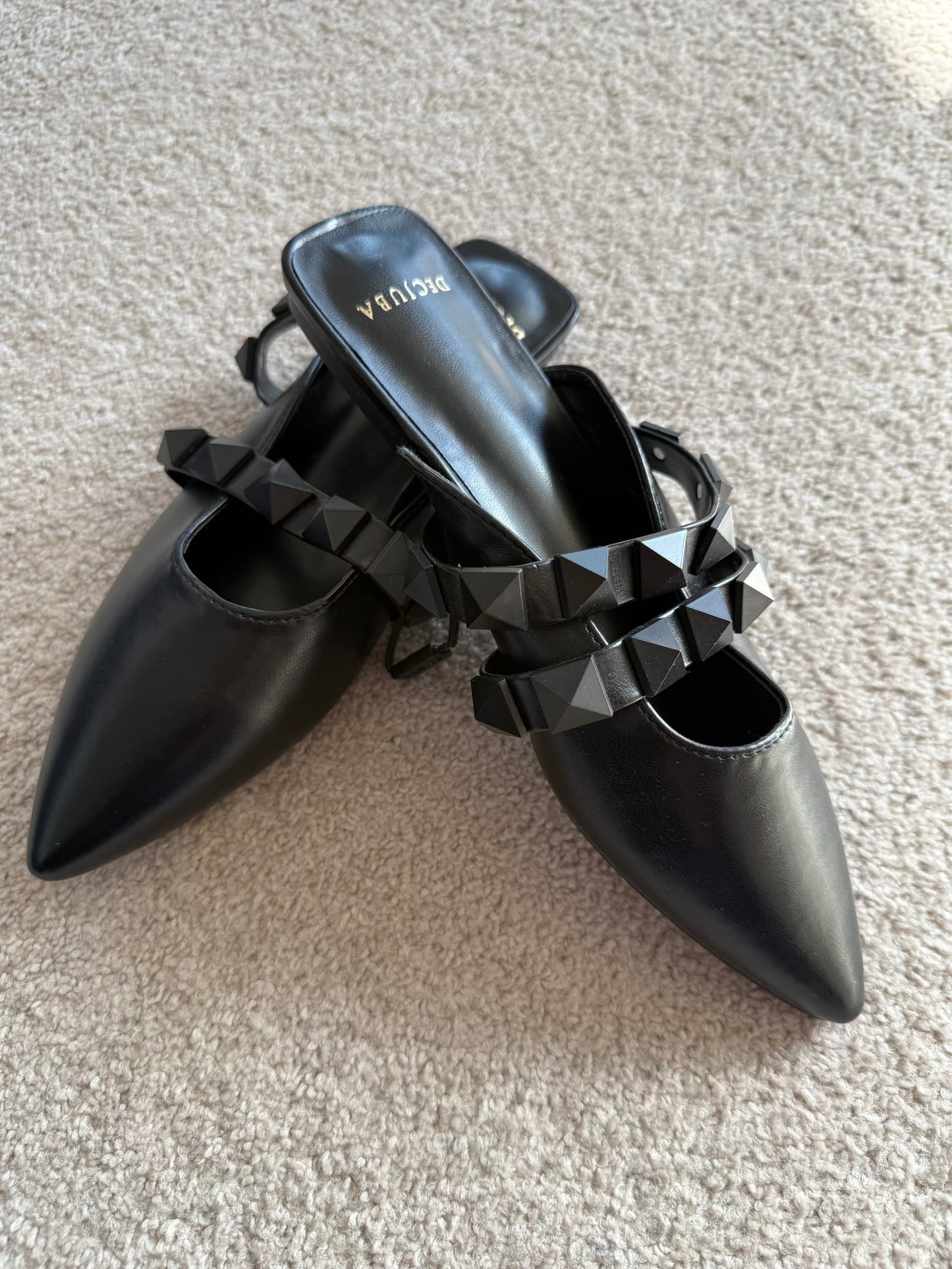 179349