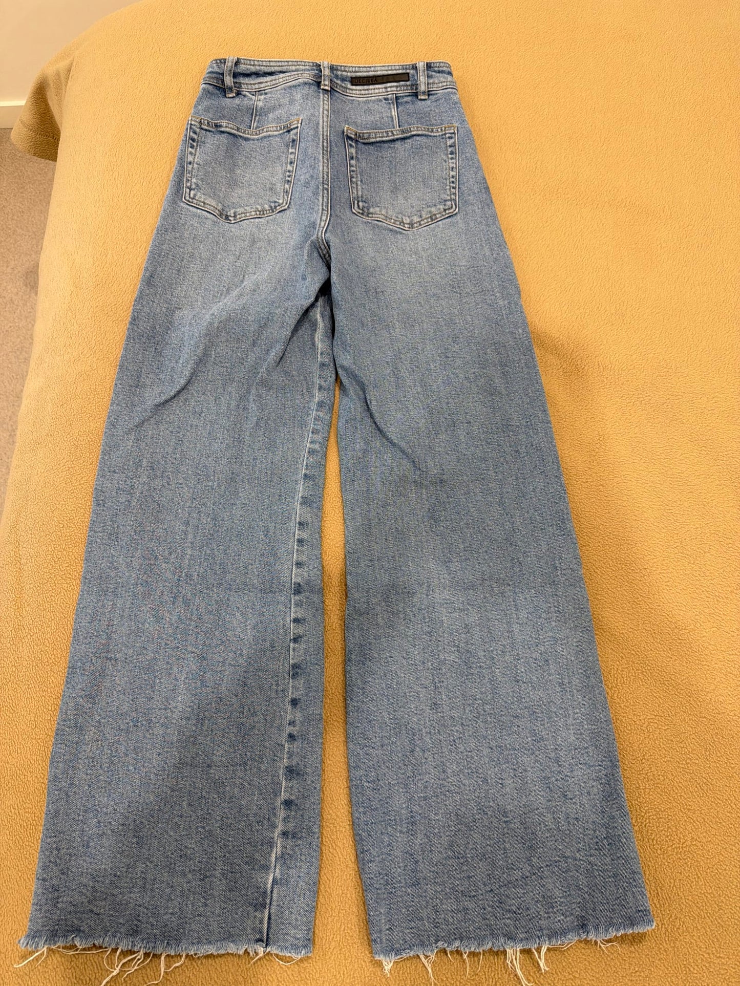 135006