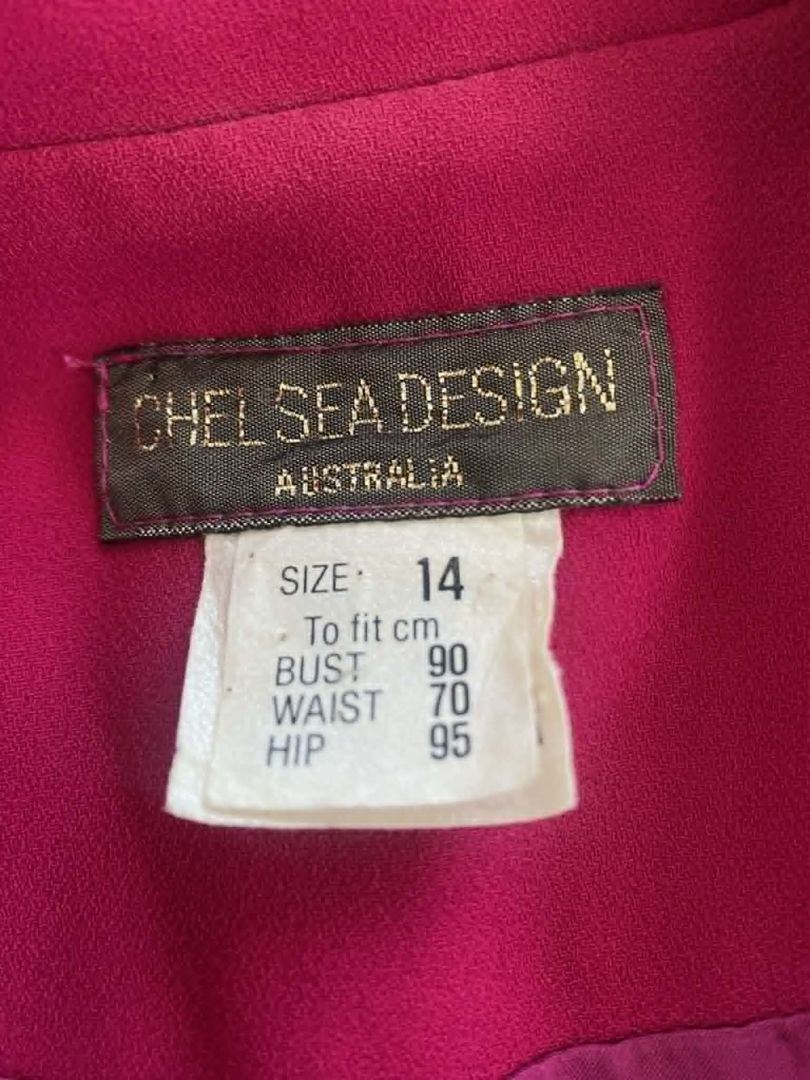 92810