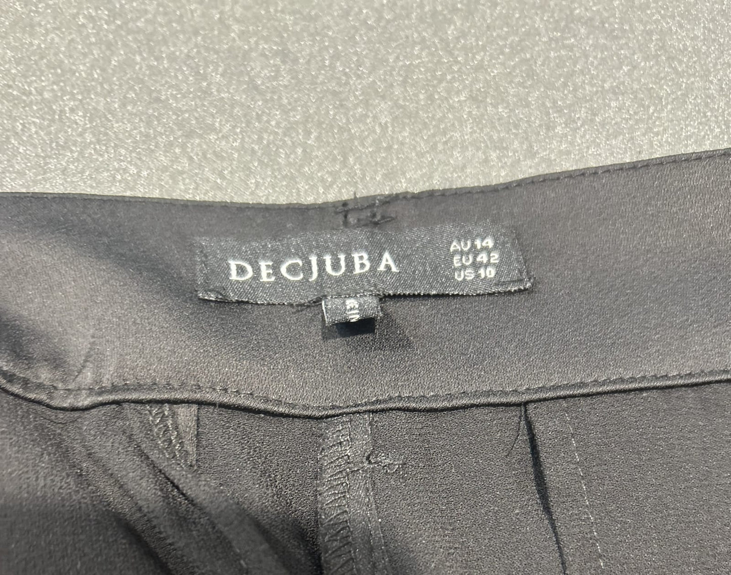72954