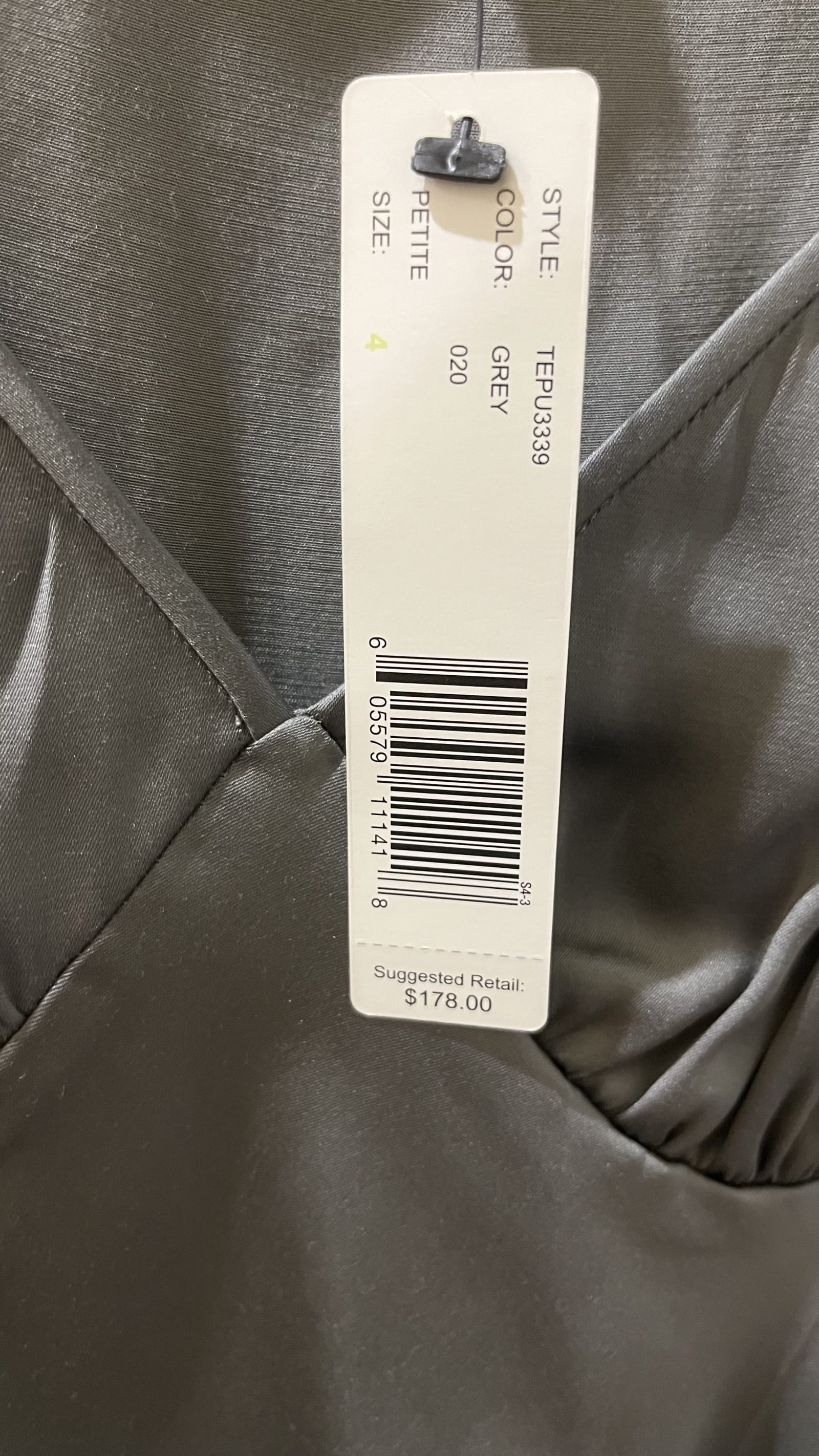 76724
