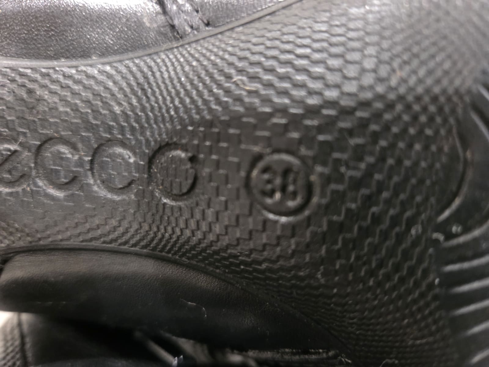142627