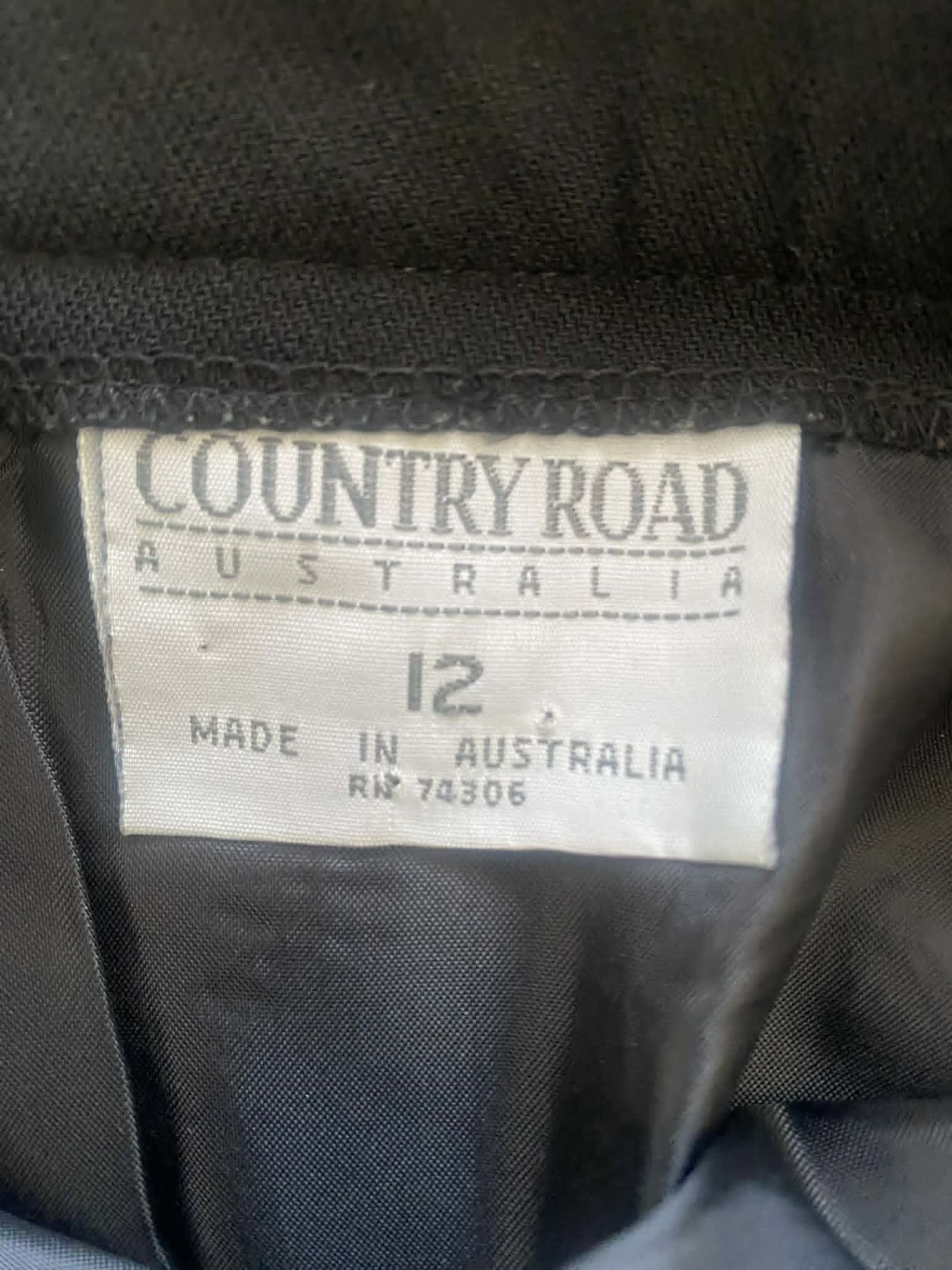 87062