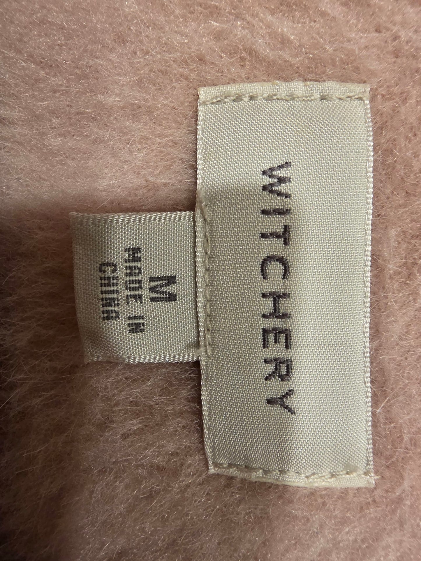 139077