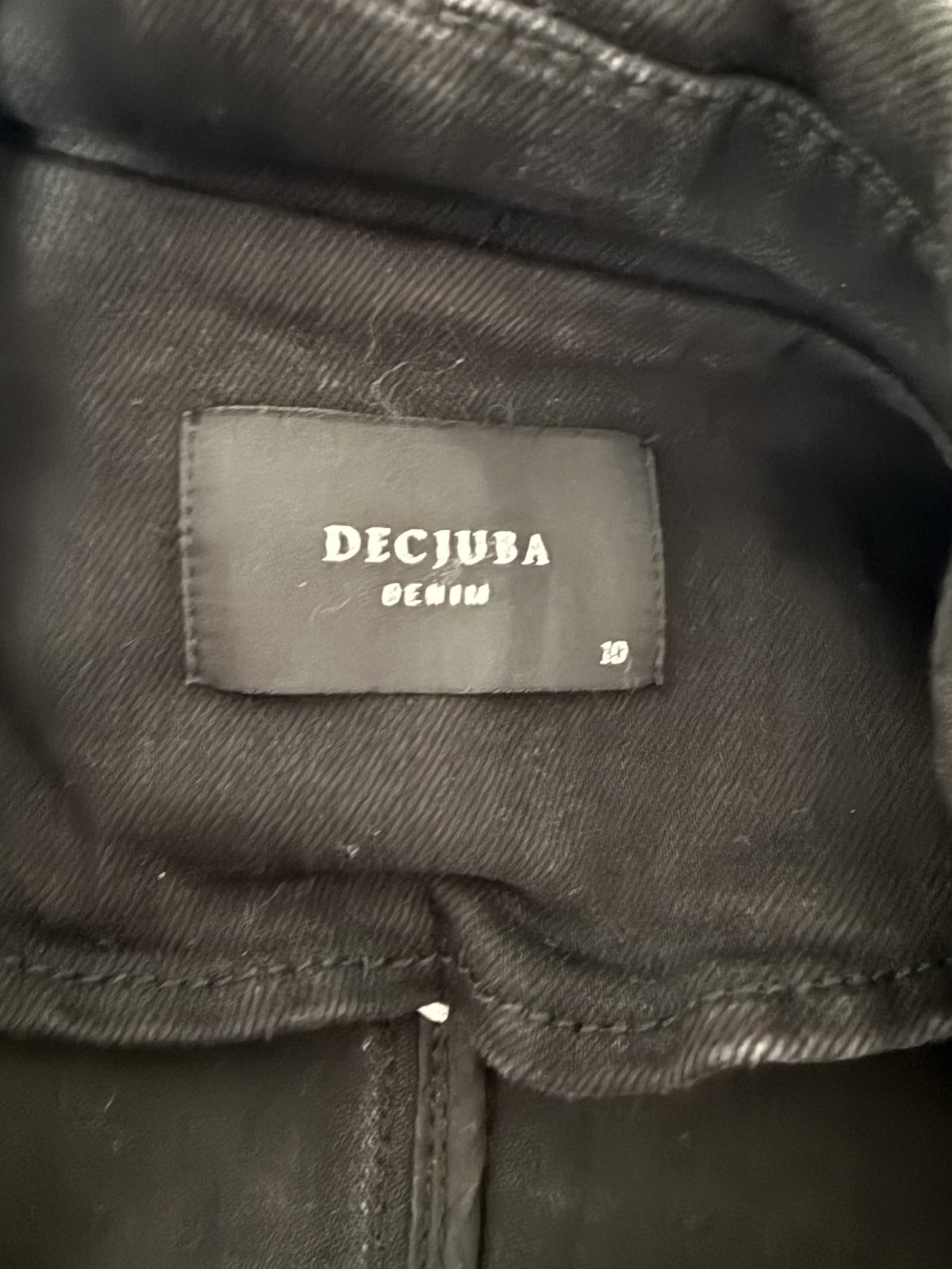 129563