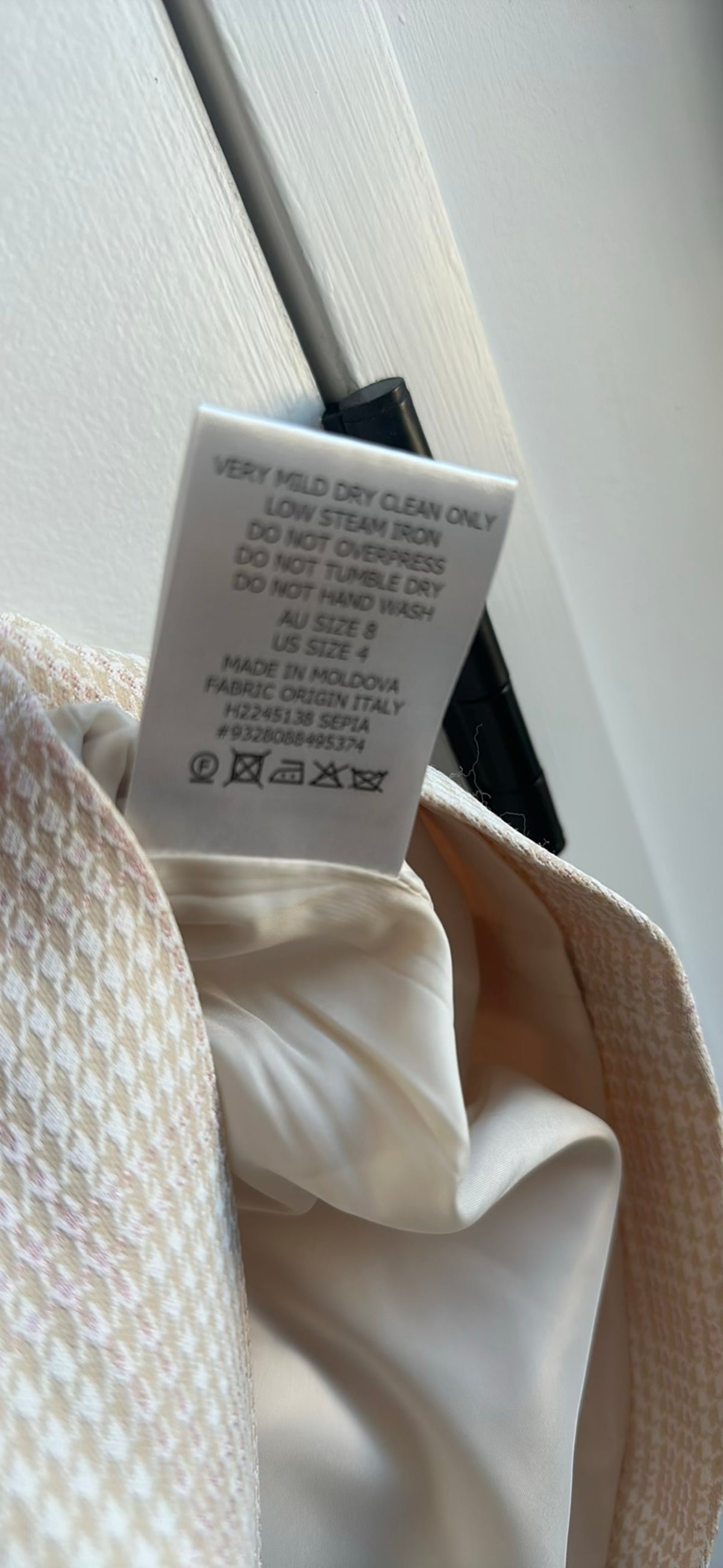 224654