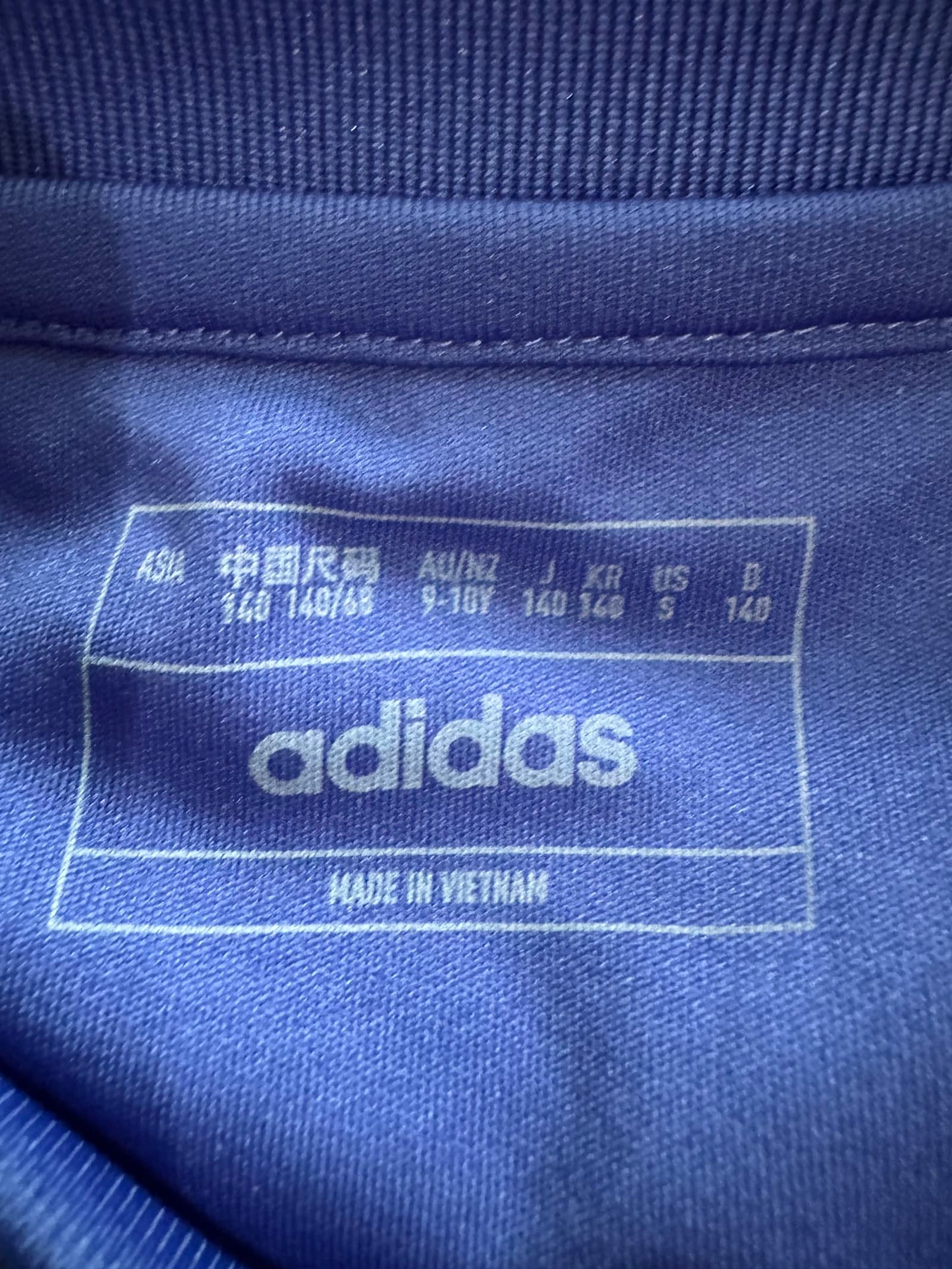 132100