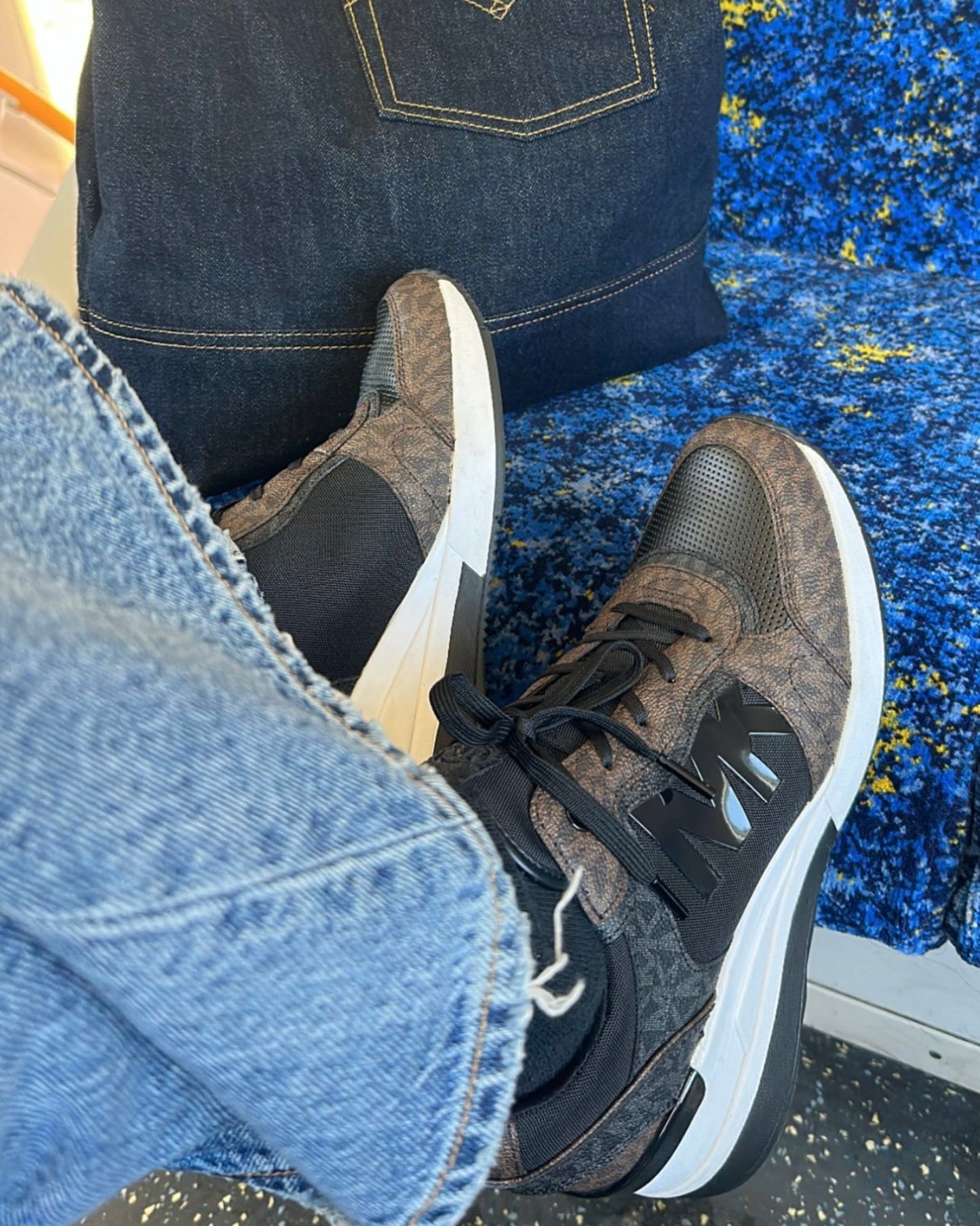 139572