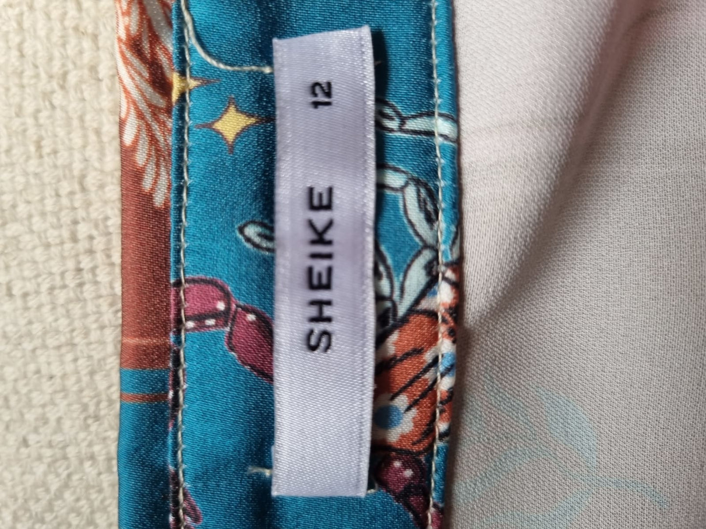 128533
