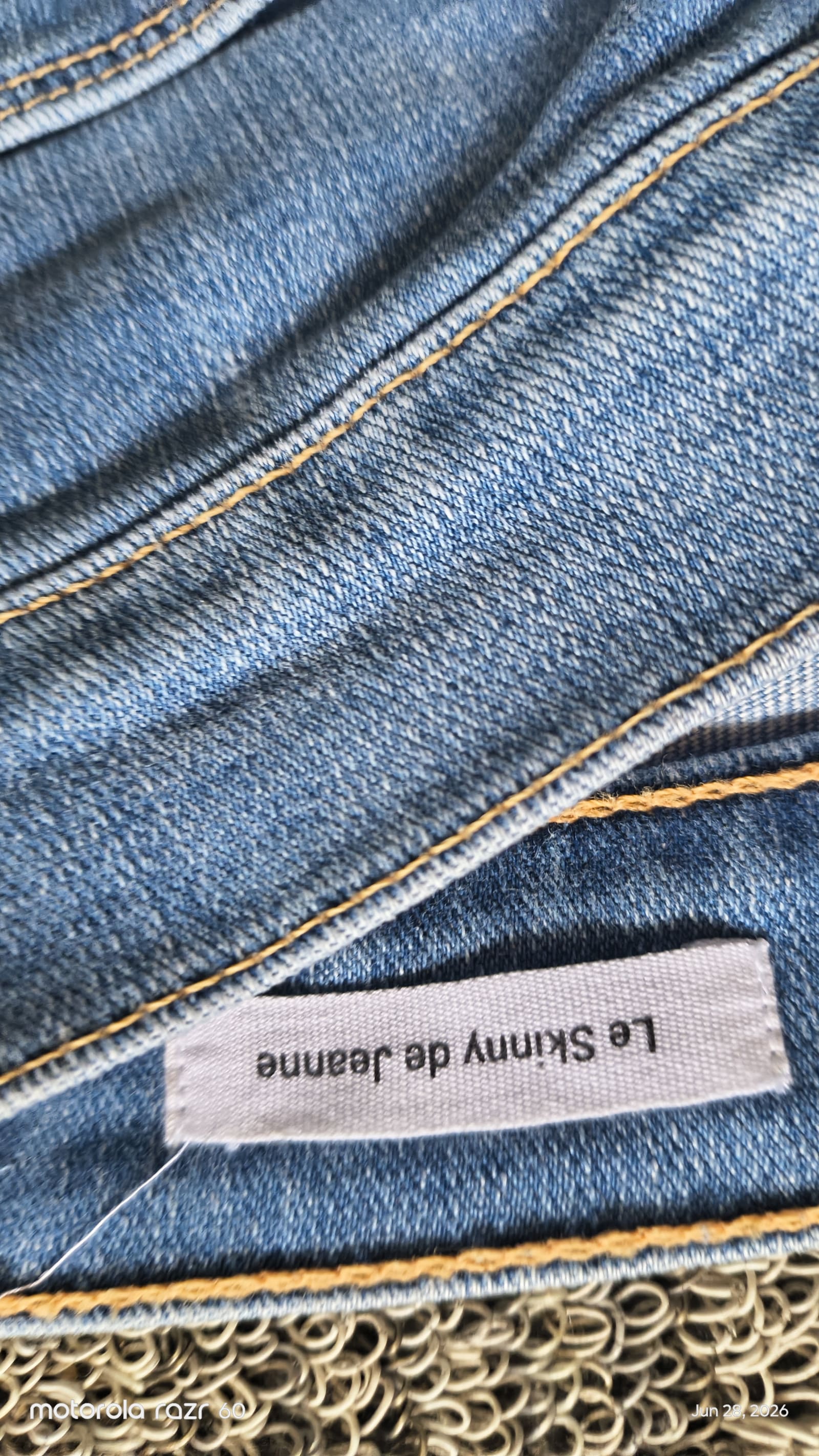 153675