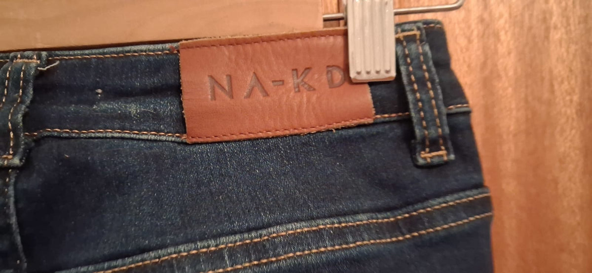 175006