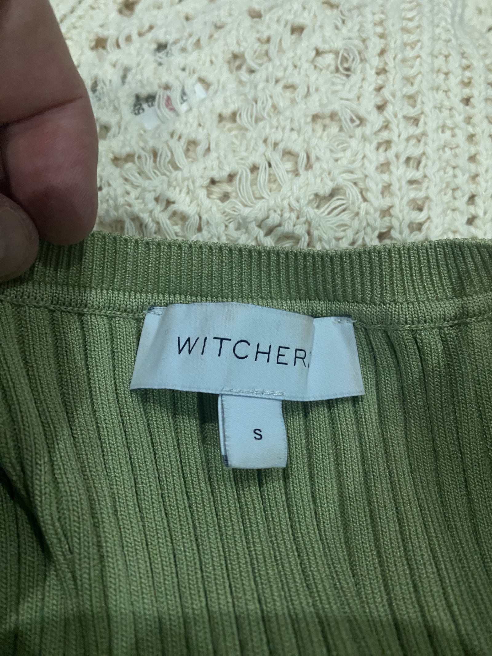 86989