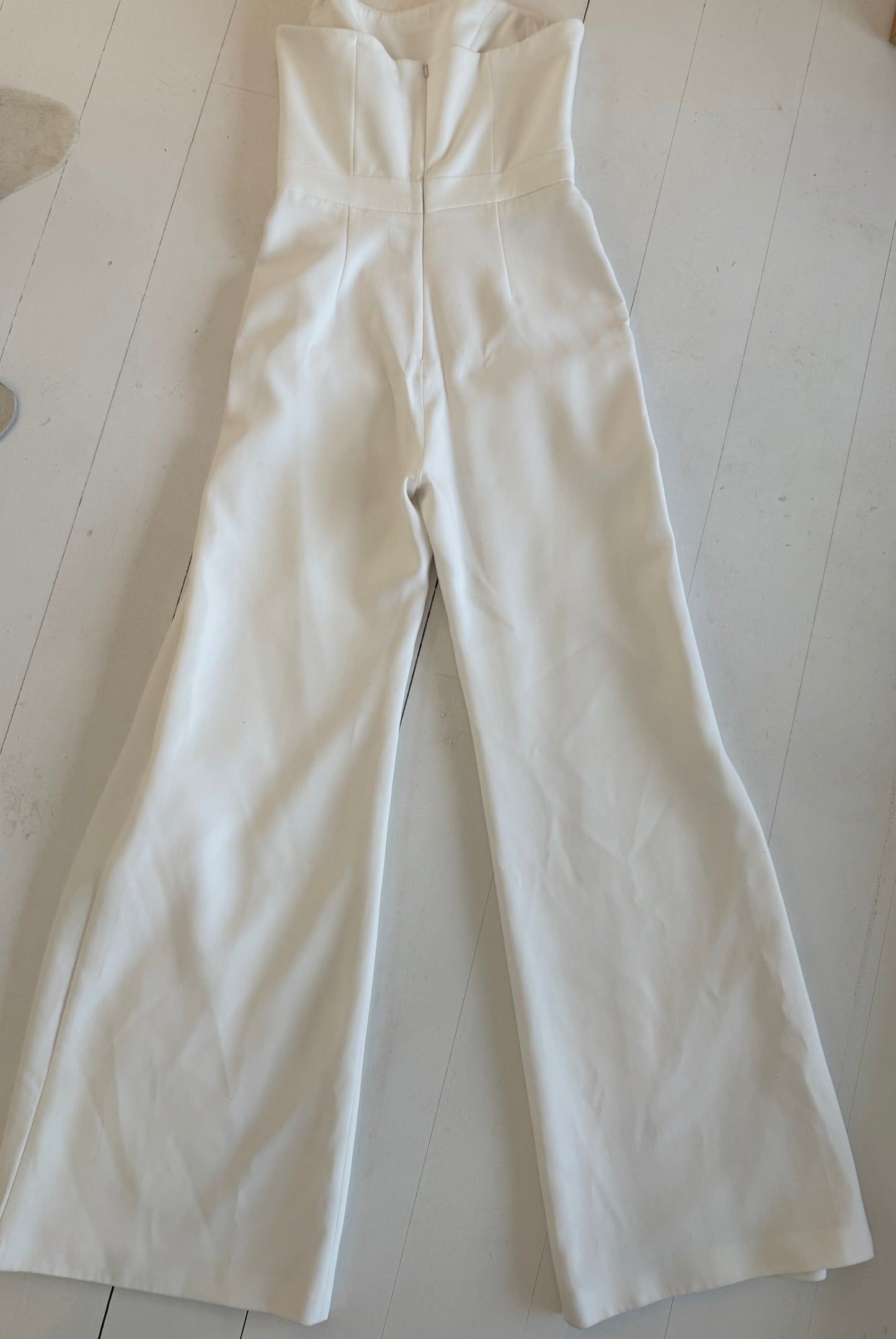 183750