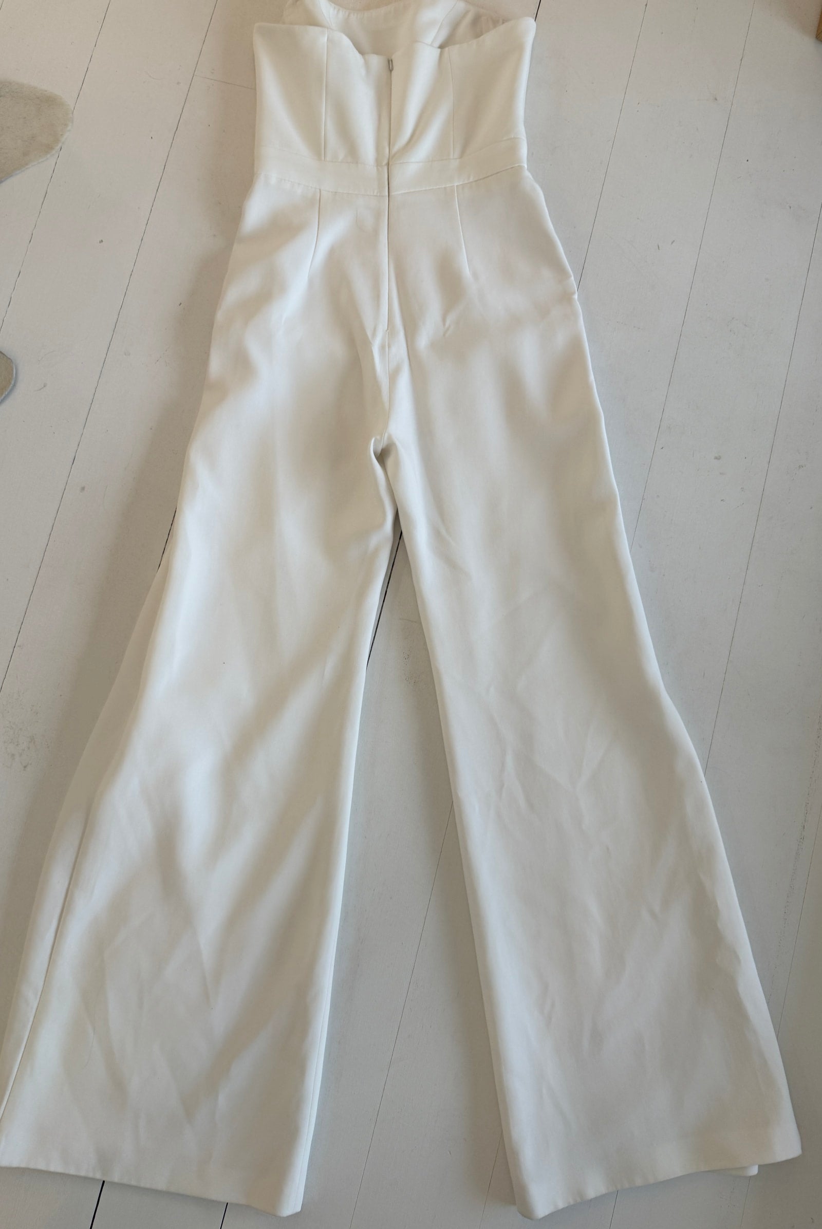 183750