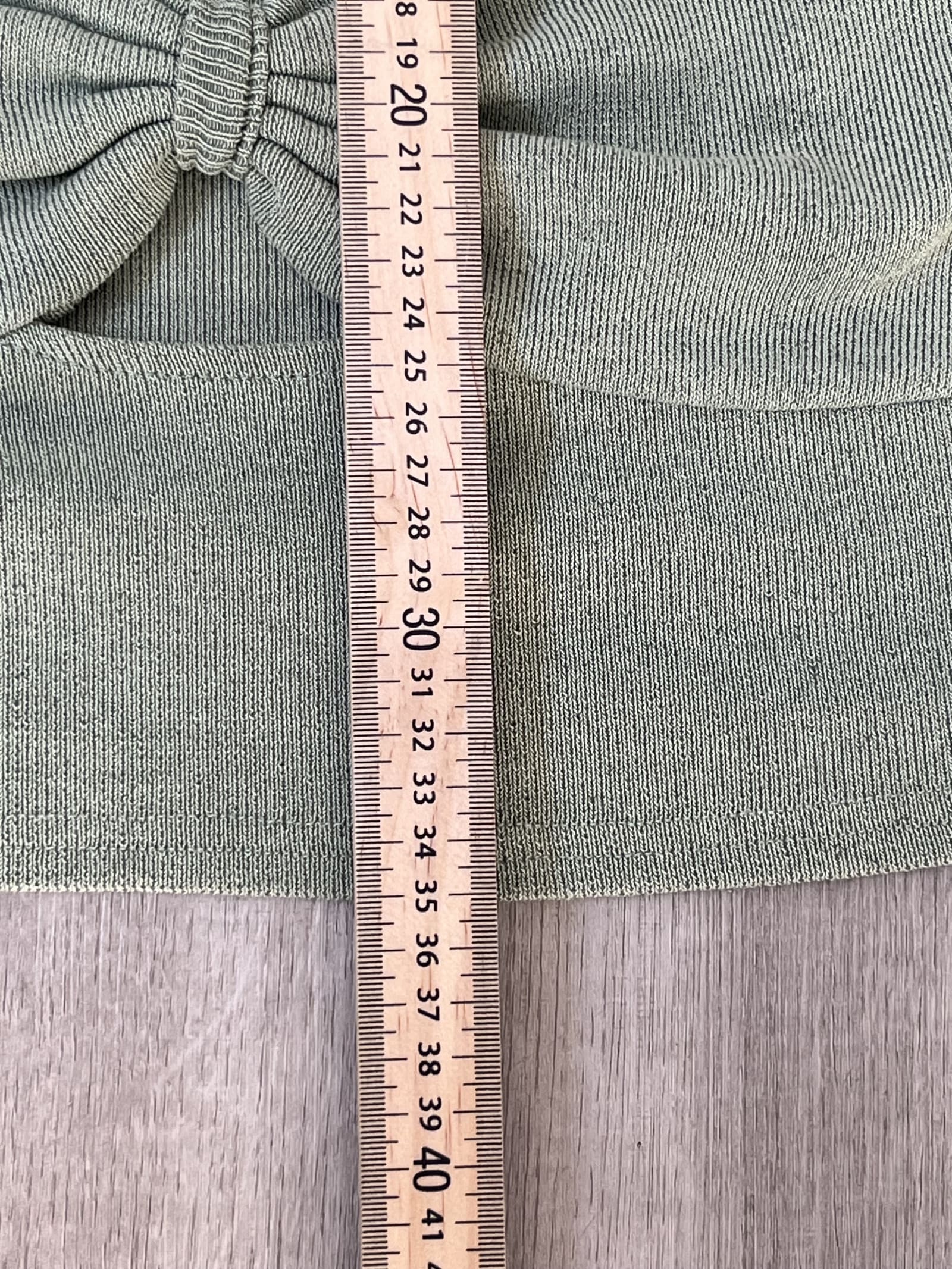 196343