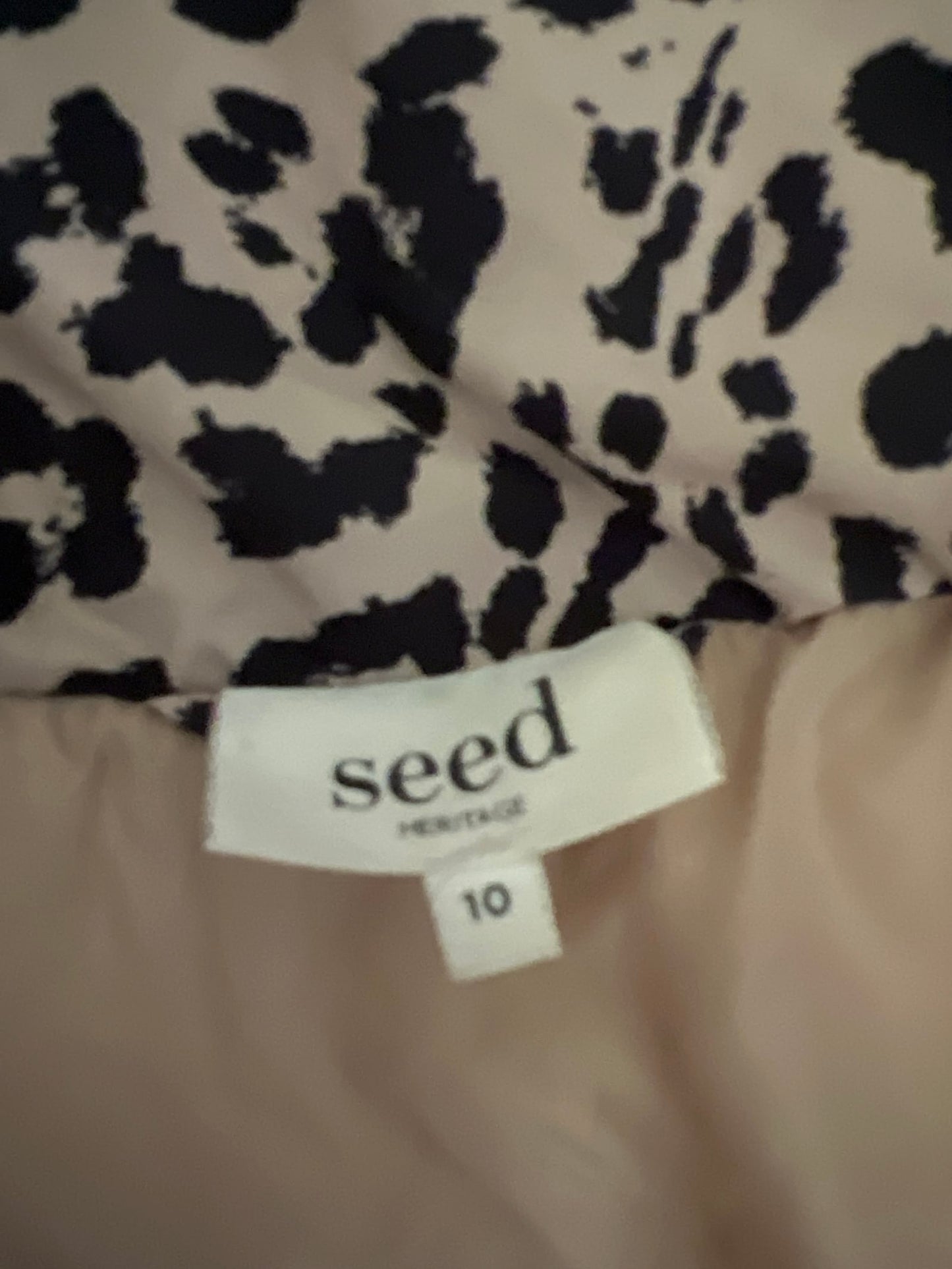 164019