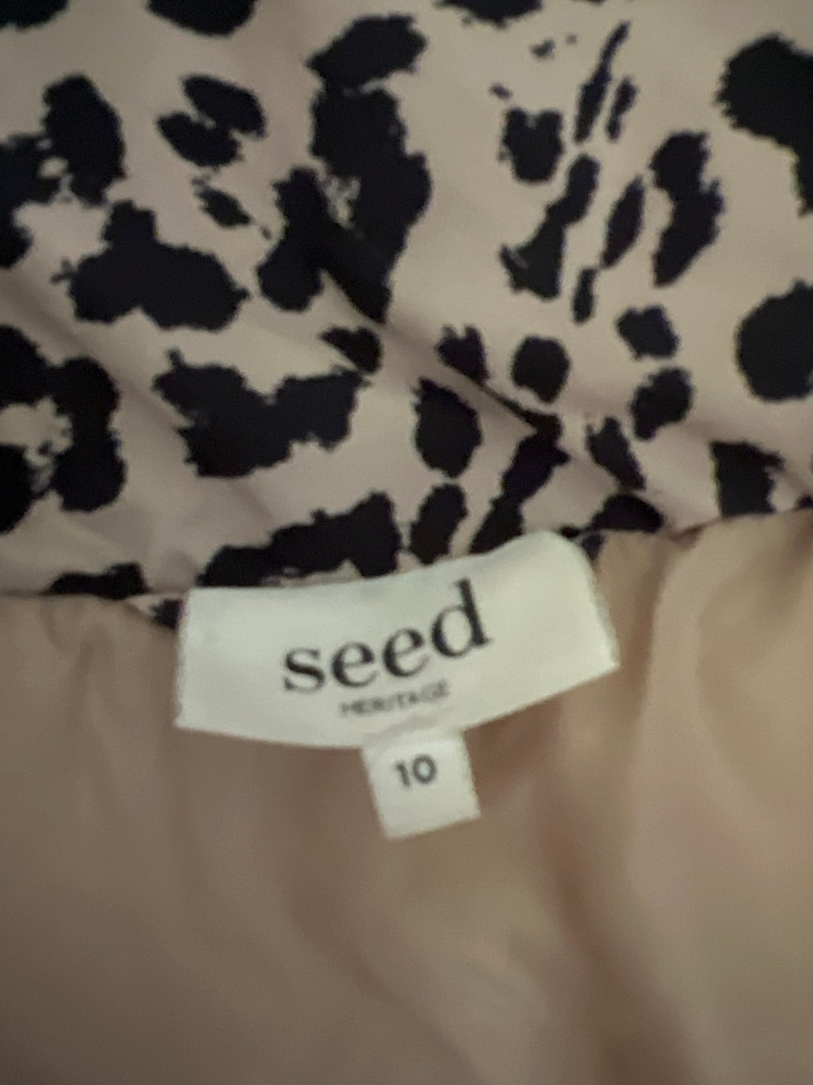 164019