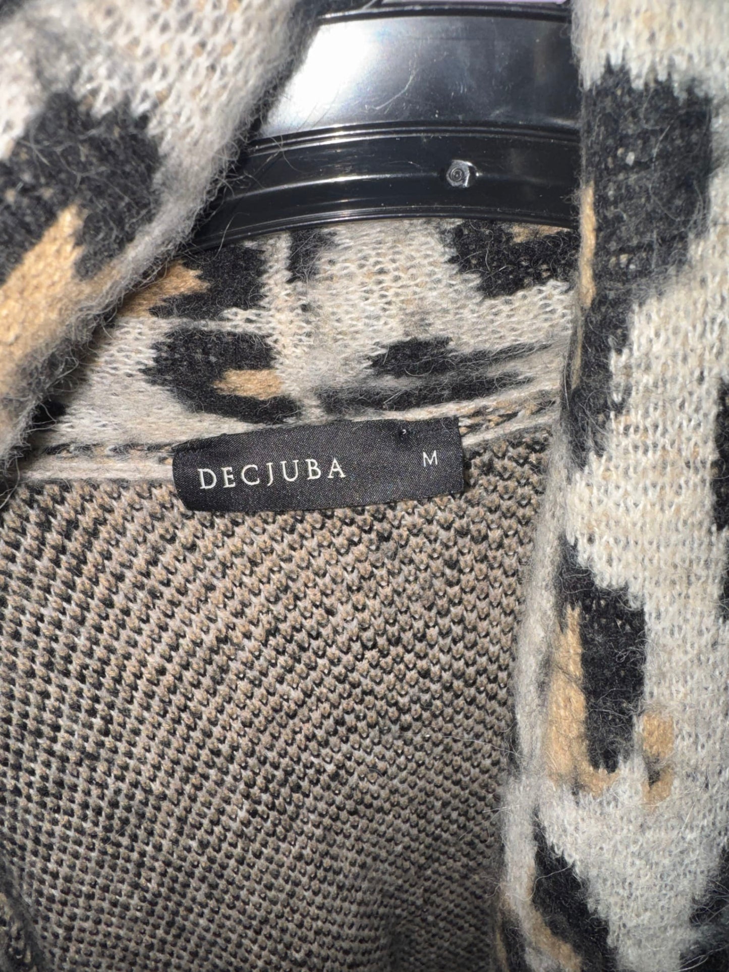 148231