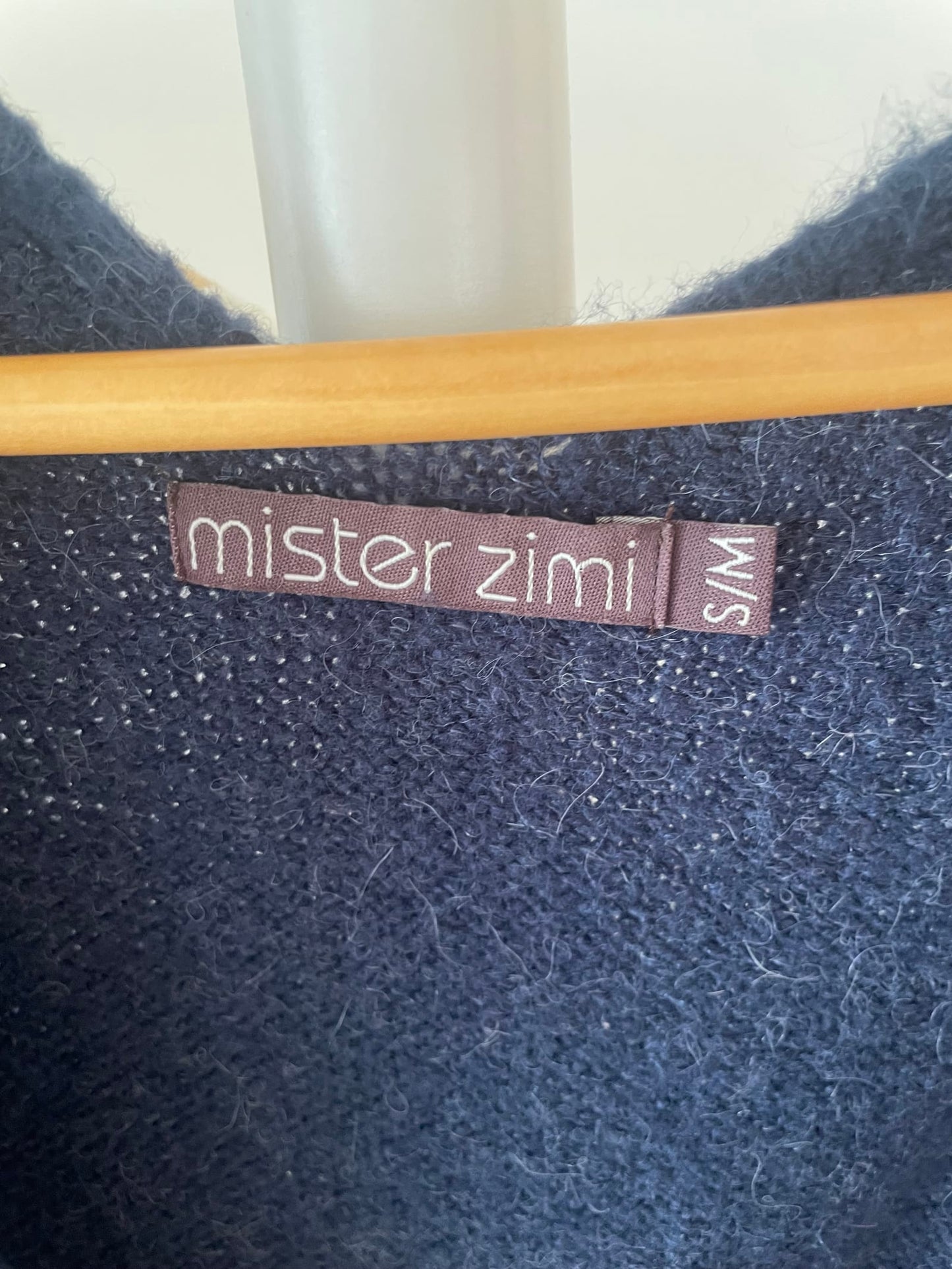 125745