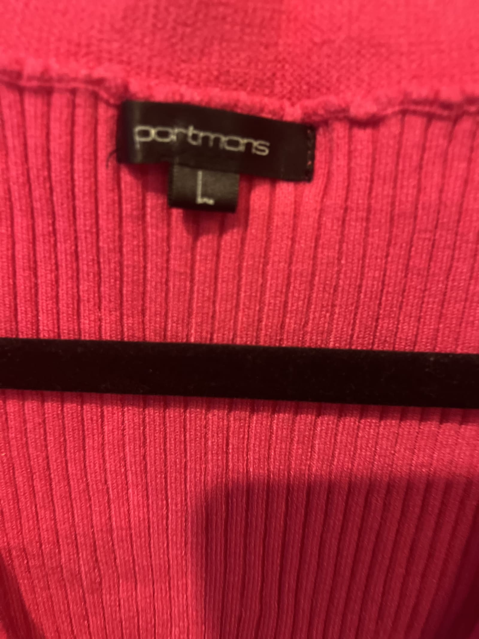 87319