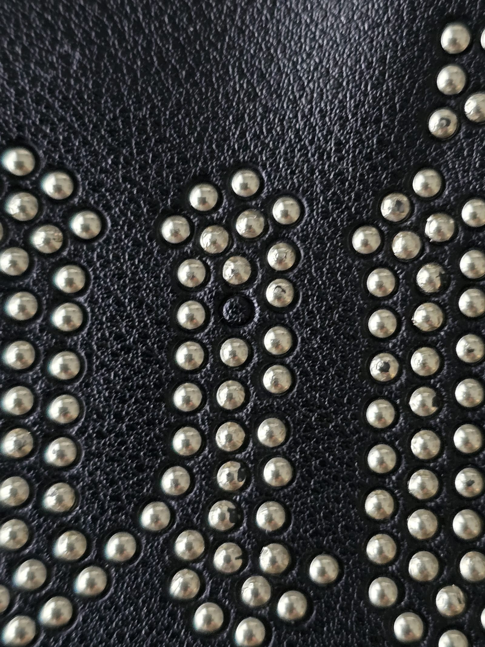 193209