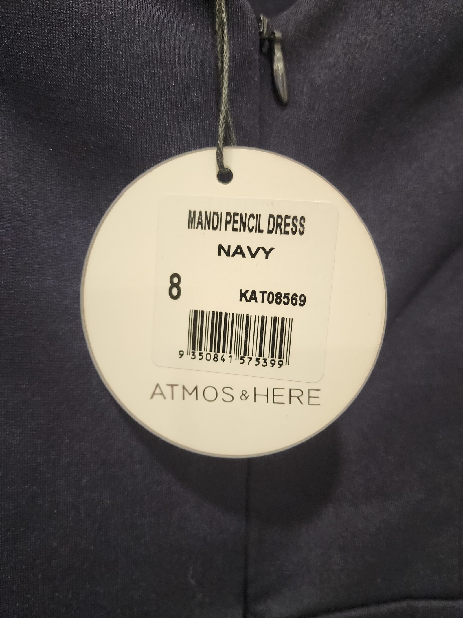 137677