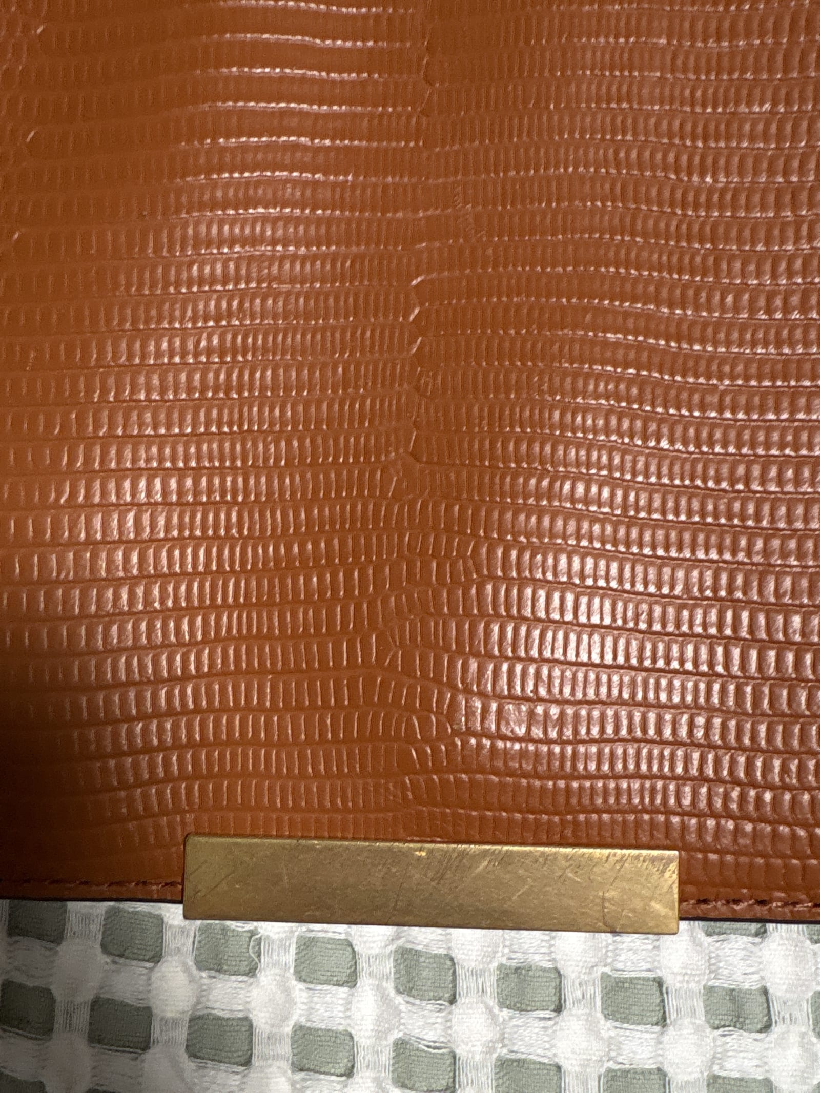 124019