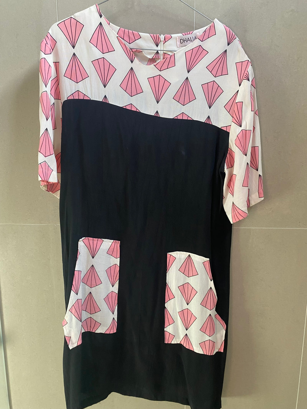 45804