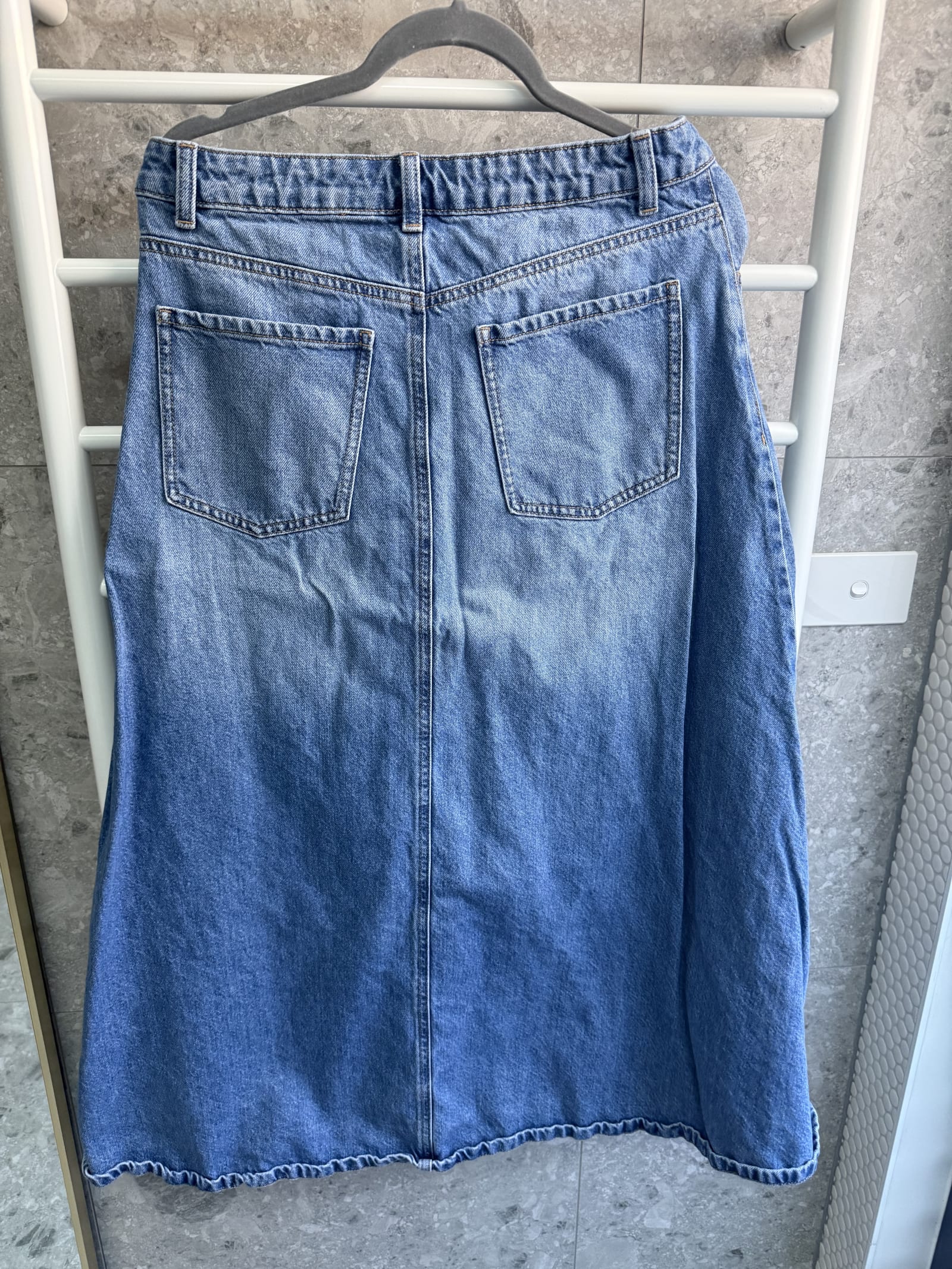 197265