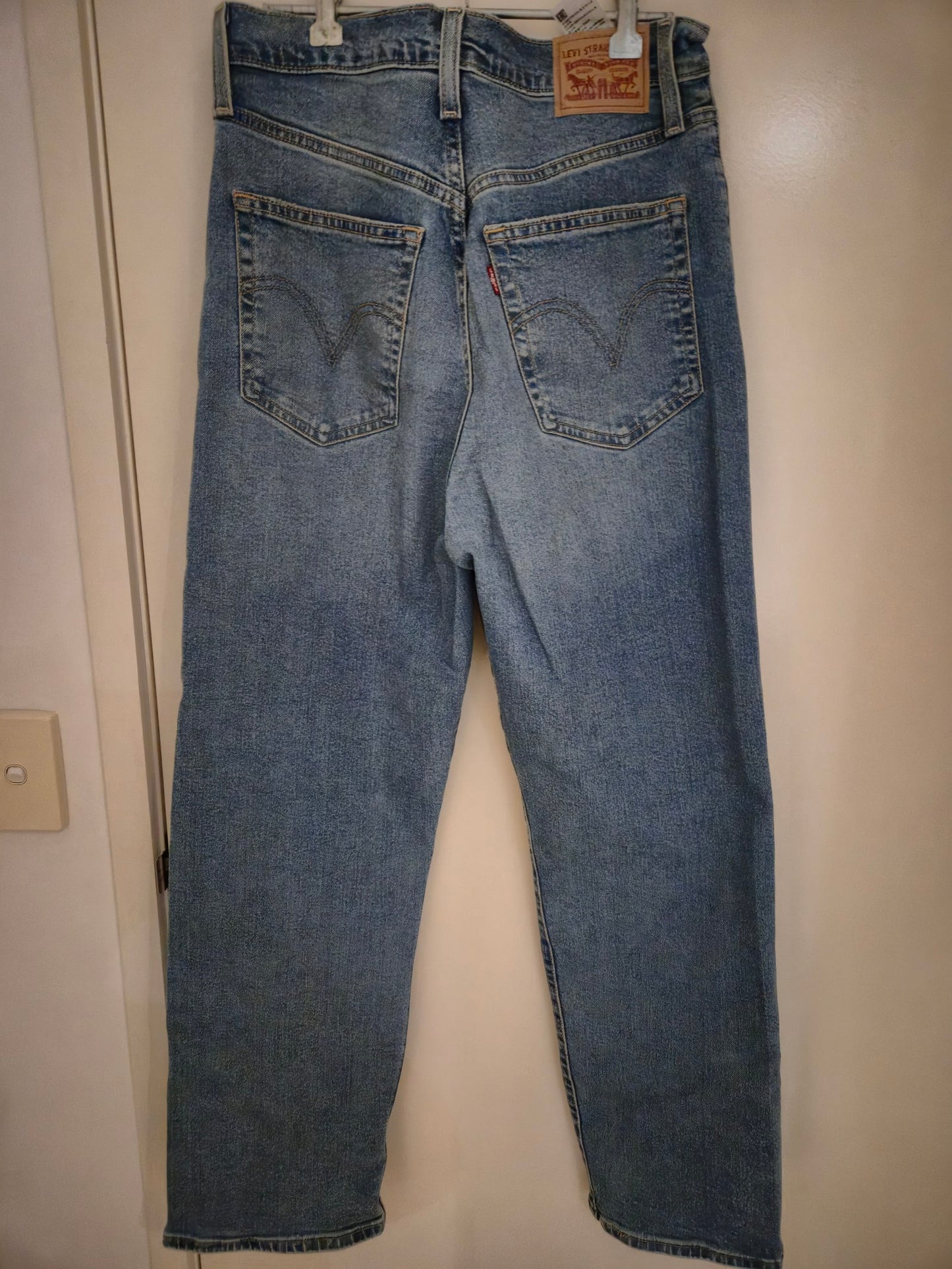 187141