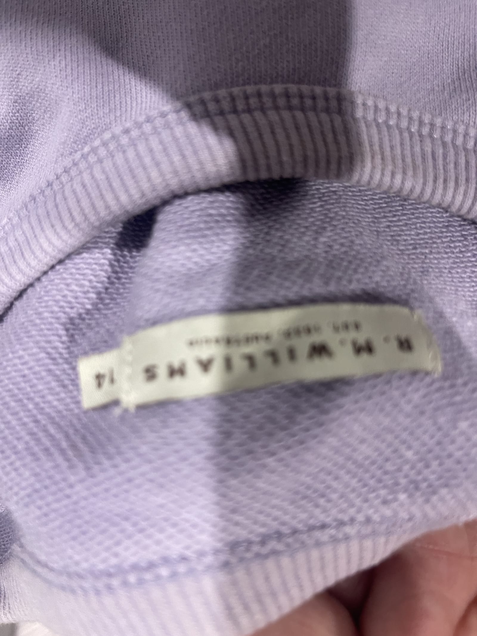 152368