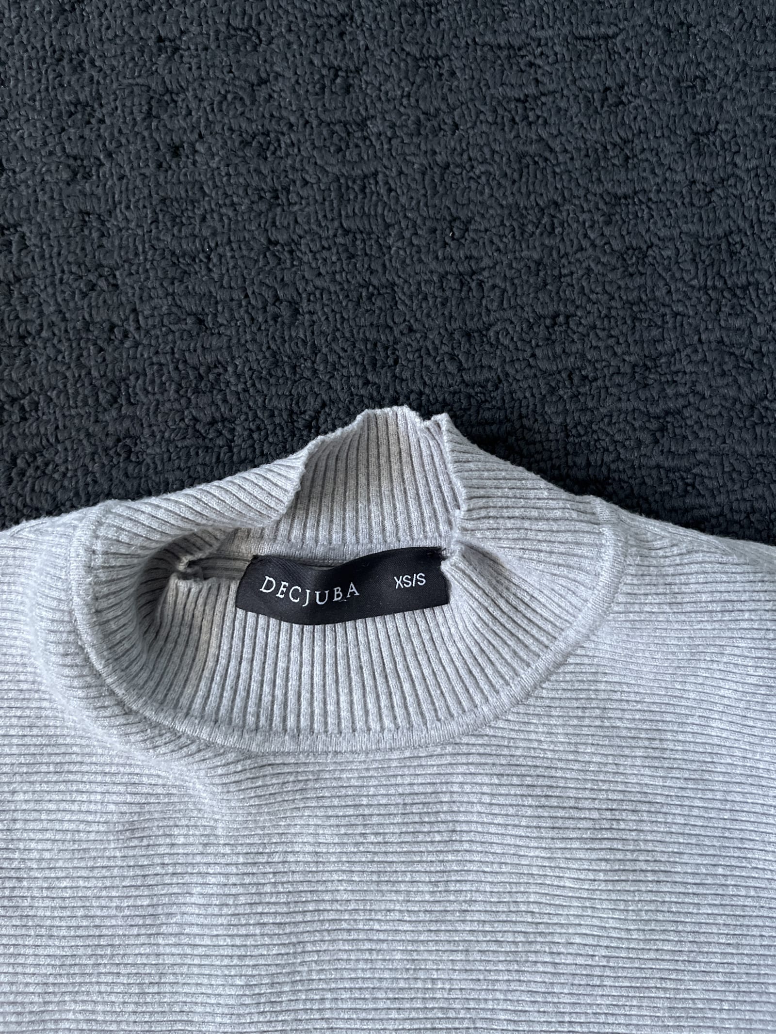94900