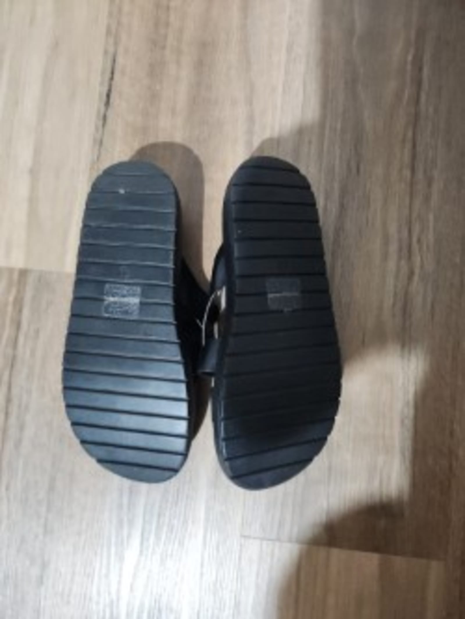 184252